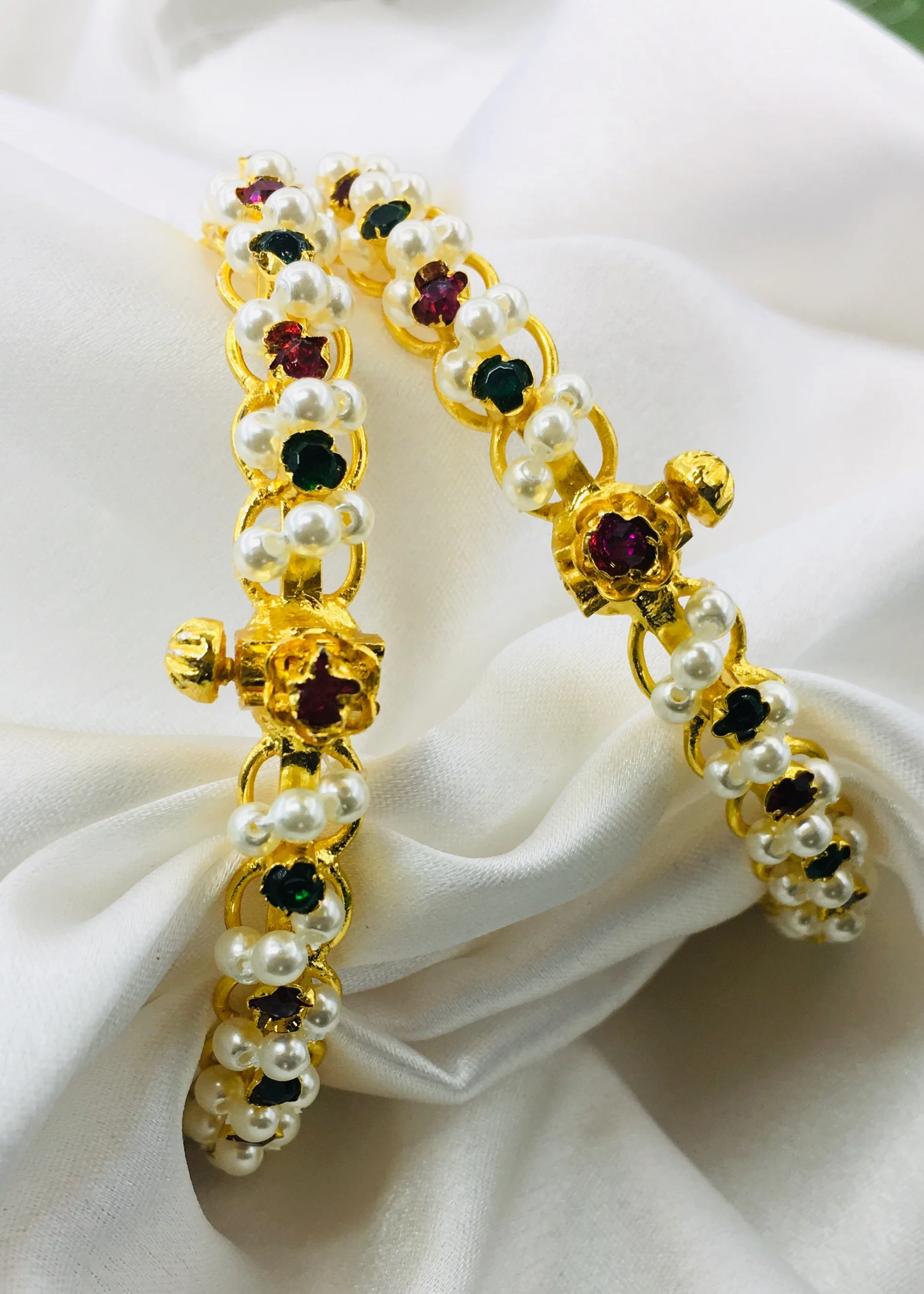 DELICATE PEARL BANGLES - Image 4