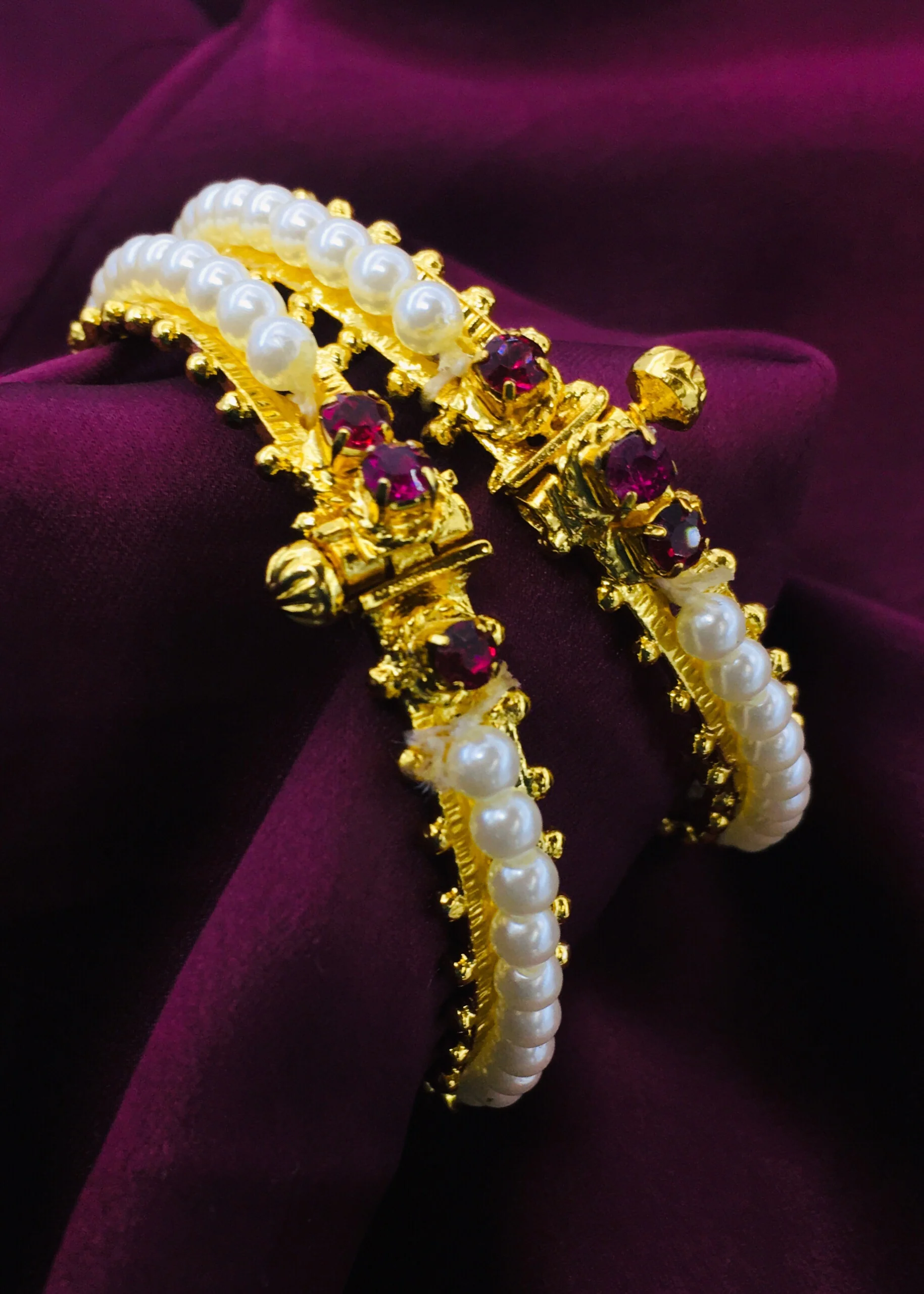 ALLURING MOTI BANGLES - Image 6
