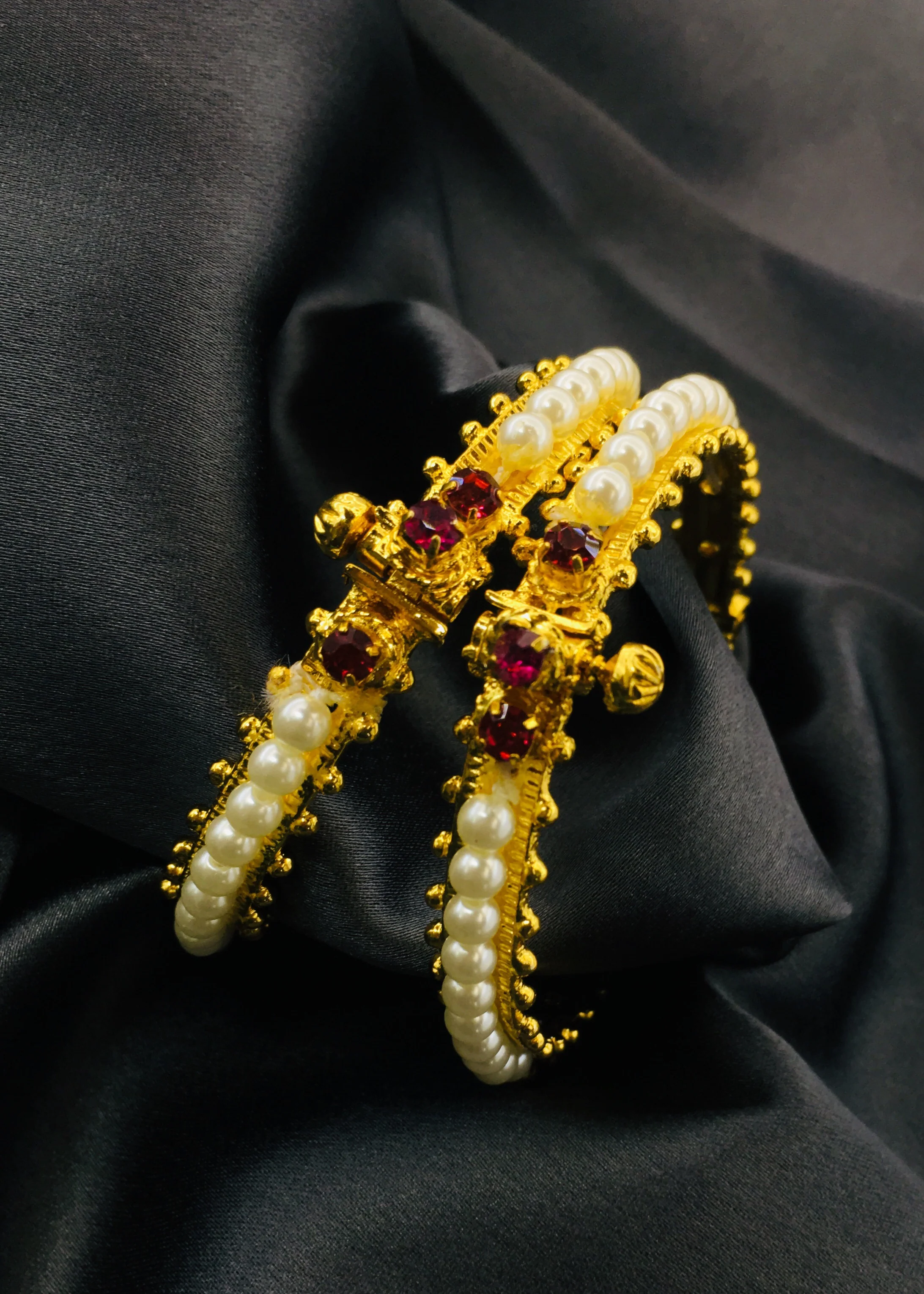 ALLURING MOTI BANGLES - Image 7