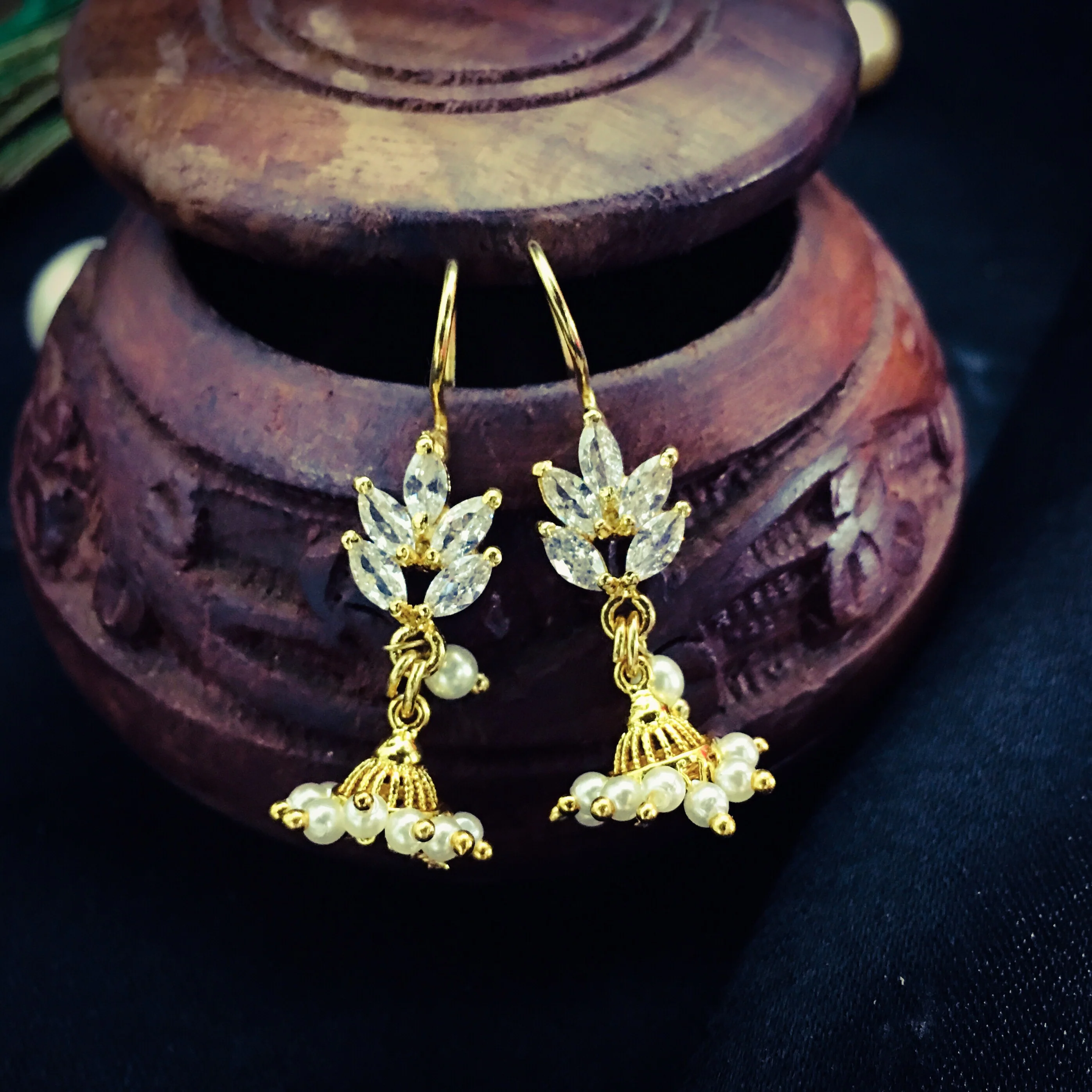LEAF BUGADI WITH JHUMKI - Image 5