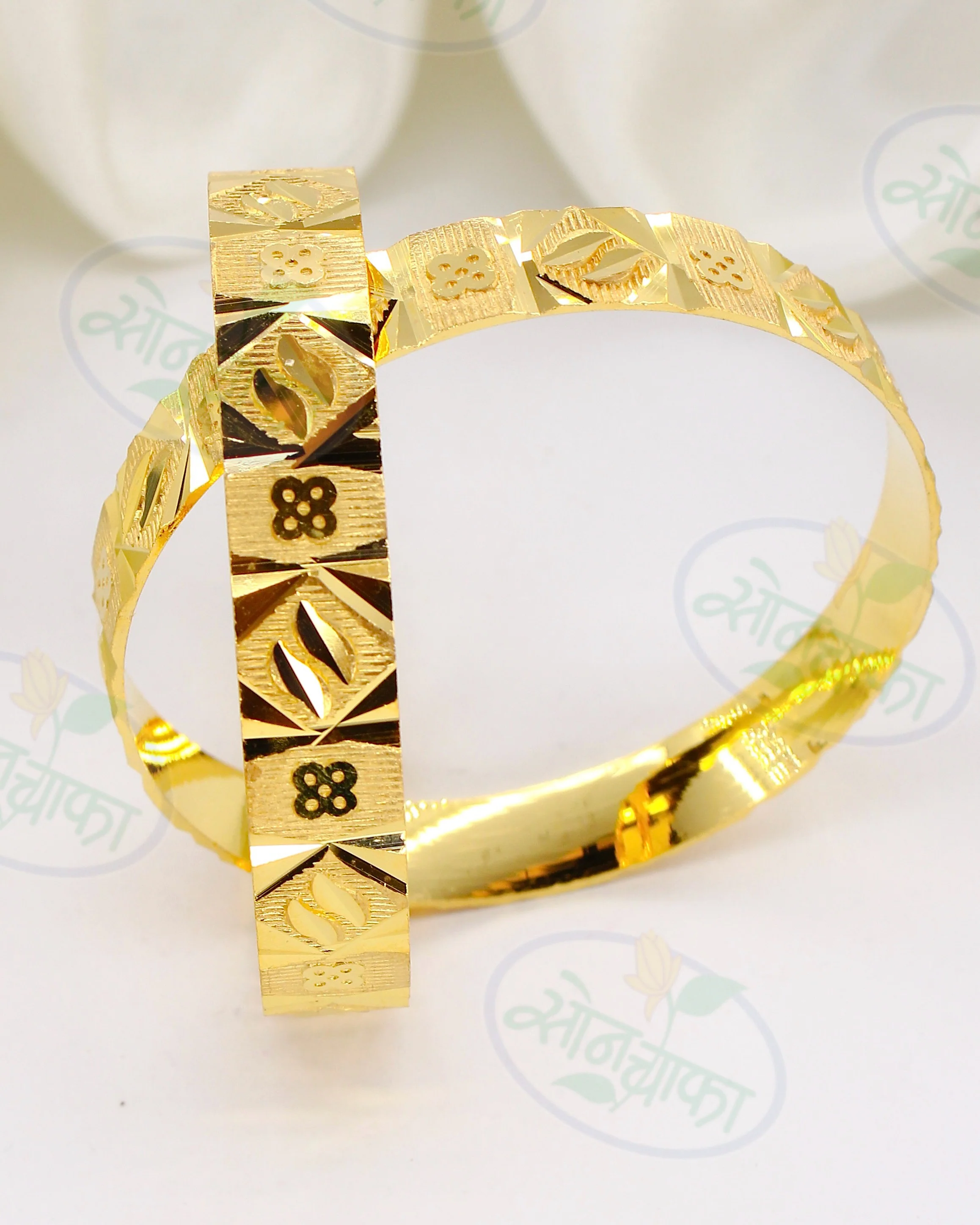 CLASSY GOLD PLATED BANGLES - Image 2