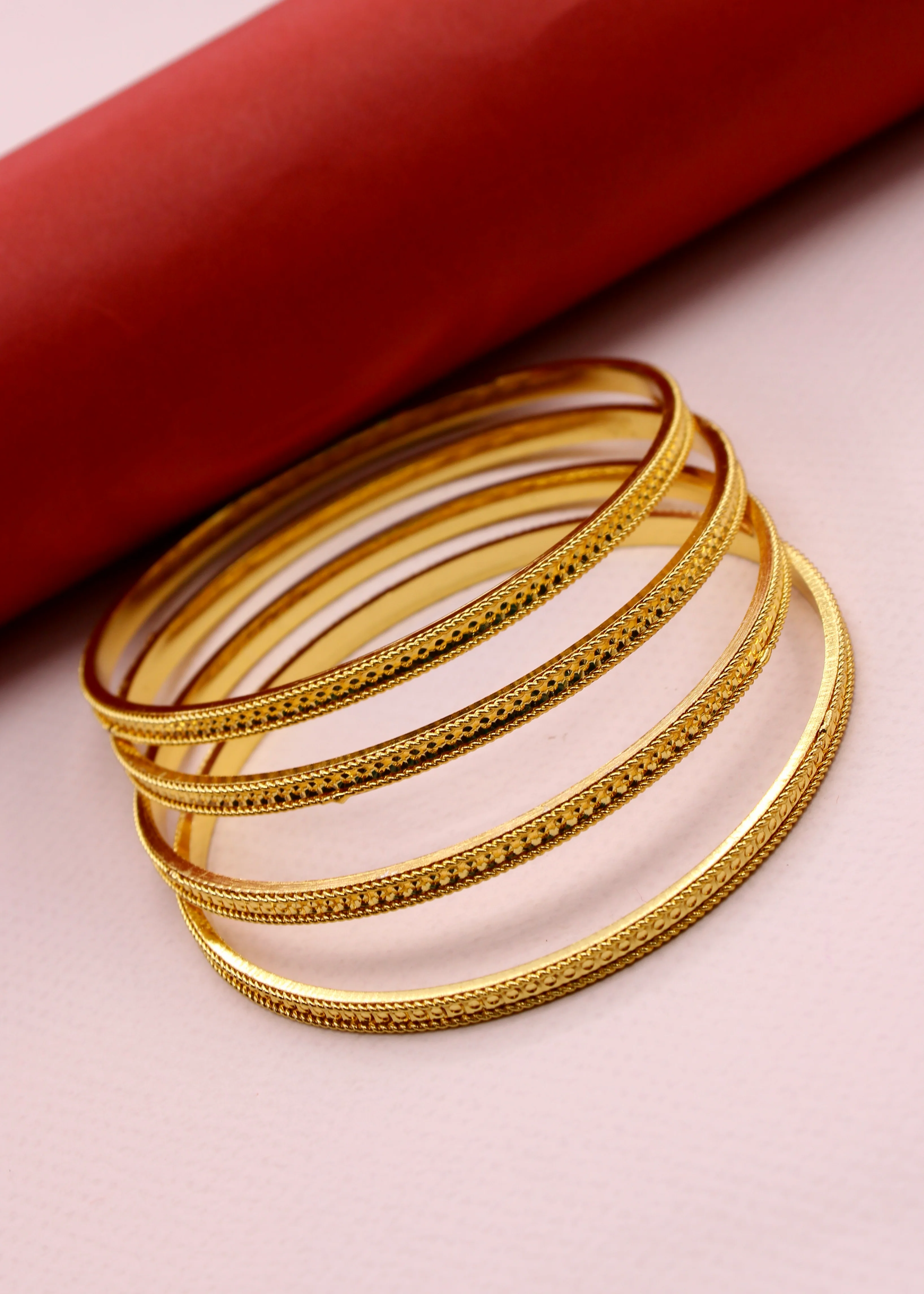 PRETTY ANTIQUE BANGLES - Image 6