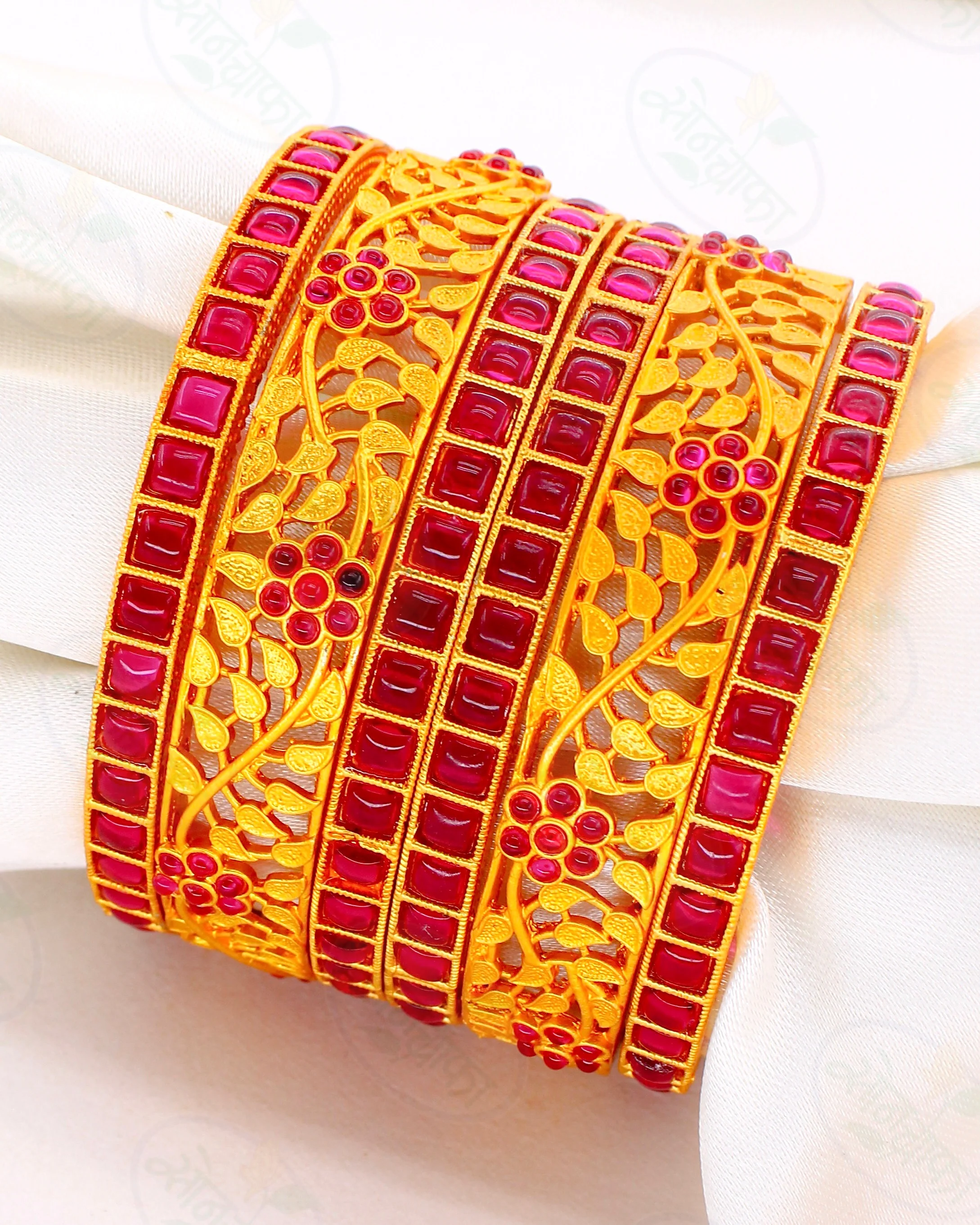 LEAF WITH FLORET DESIGNER BANGLES - Image 2