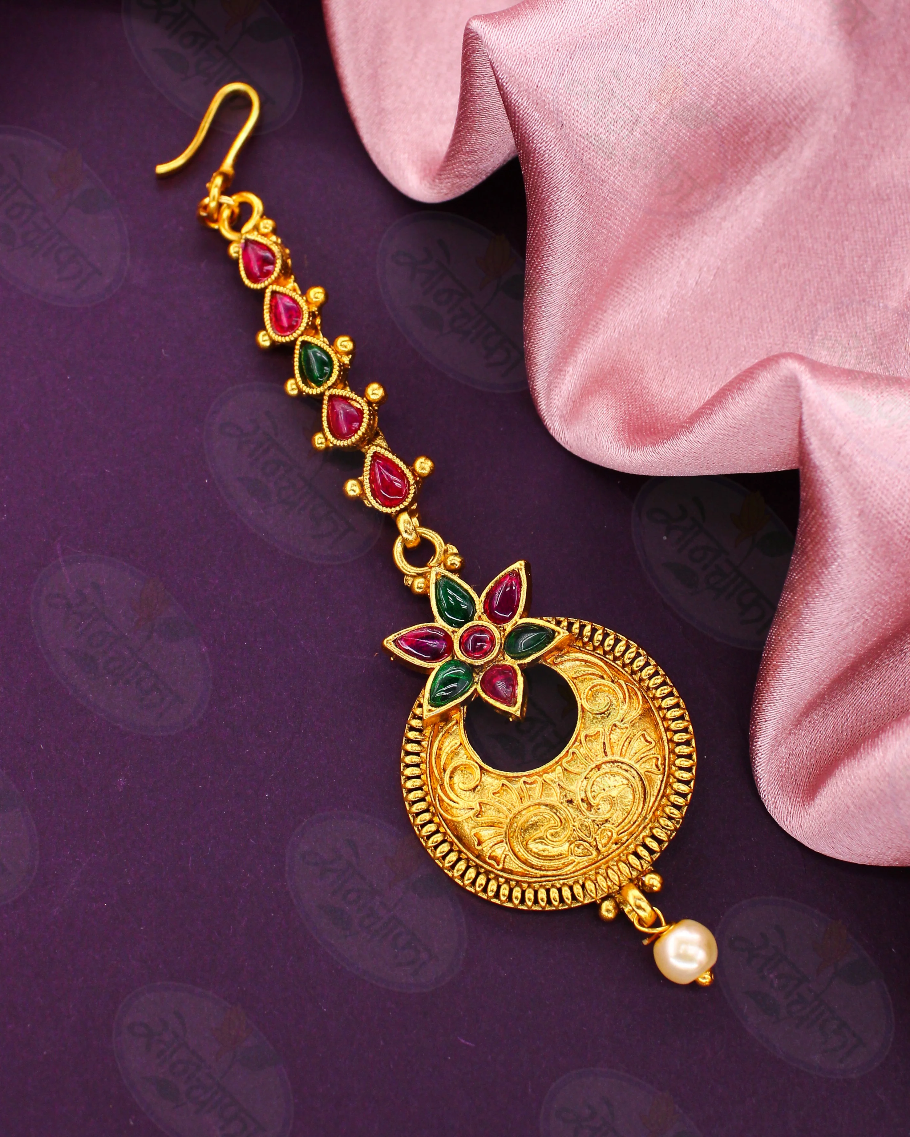 DAZZLING GRACE AHILYA BINDI - Image 2