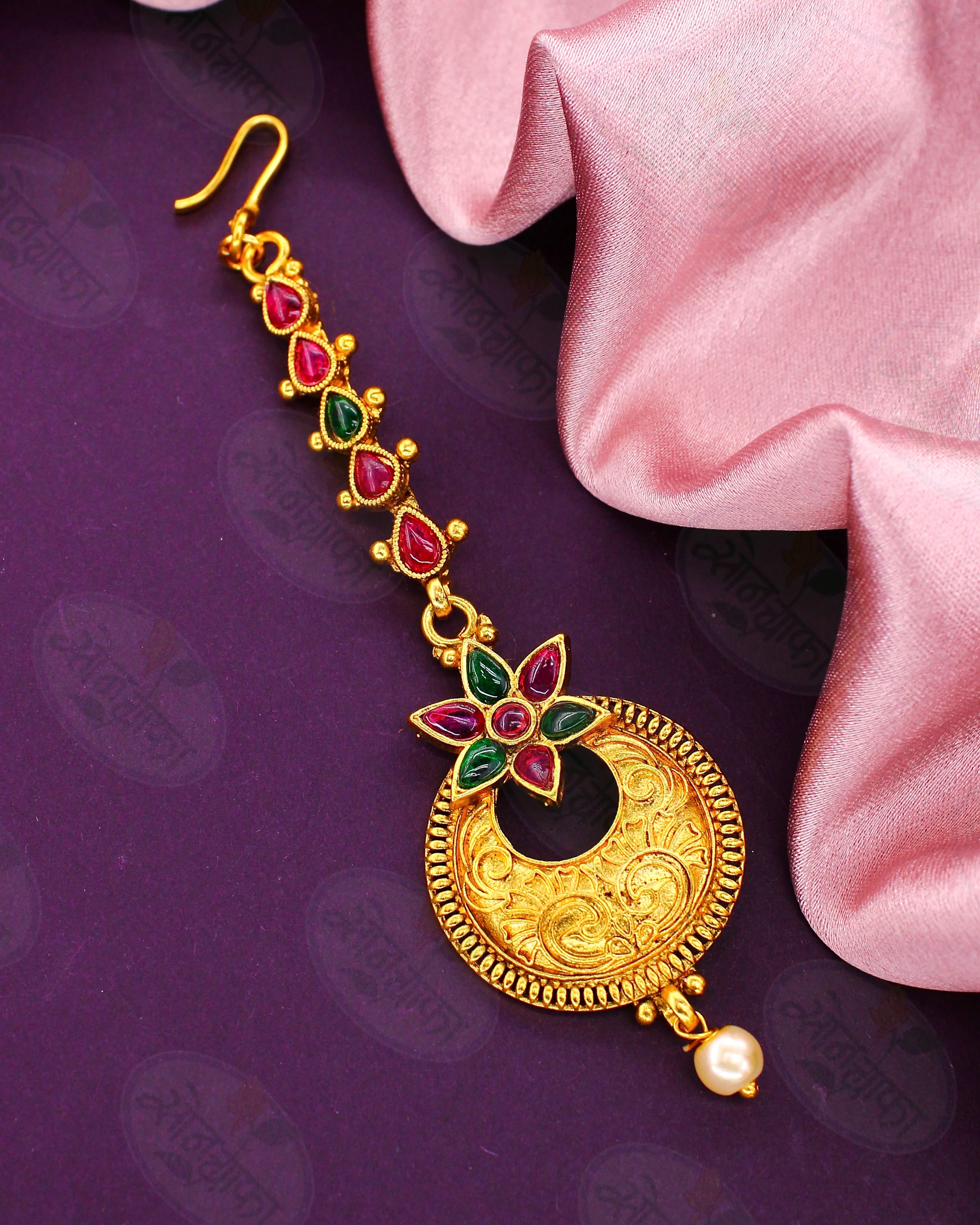 DAZZLING GRACE AHILYA BINDI - Image 3
