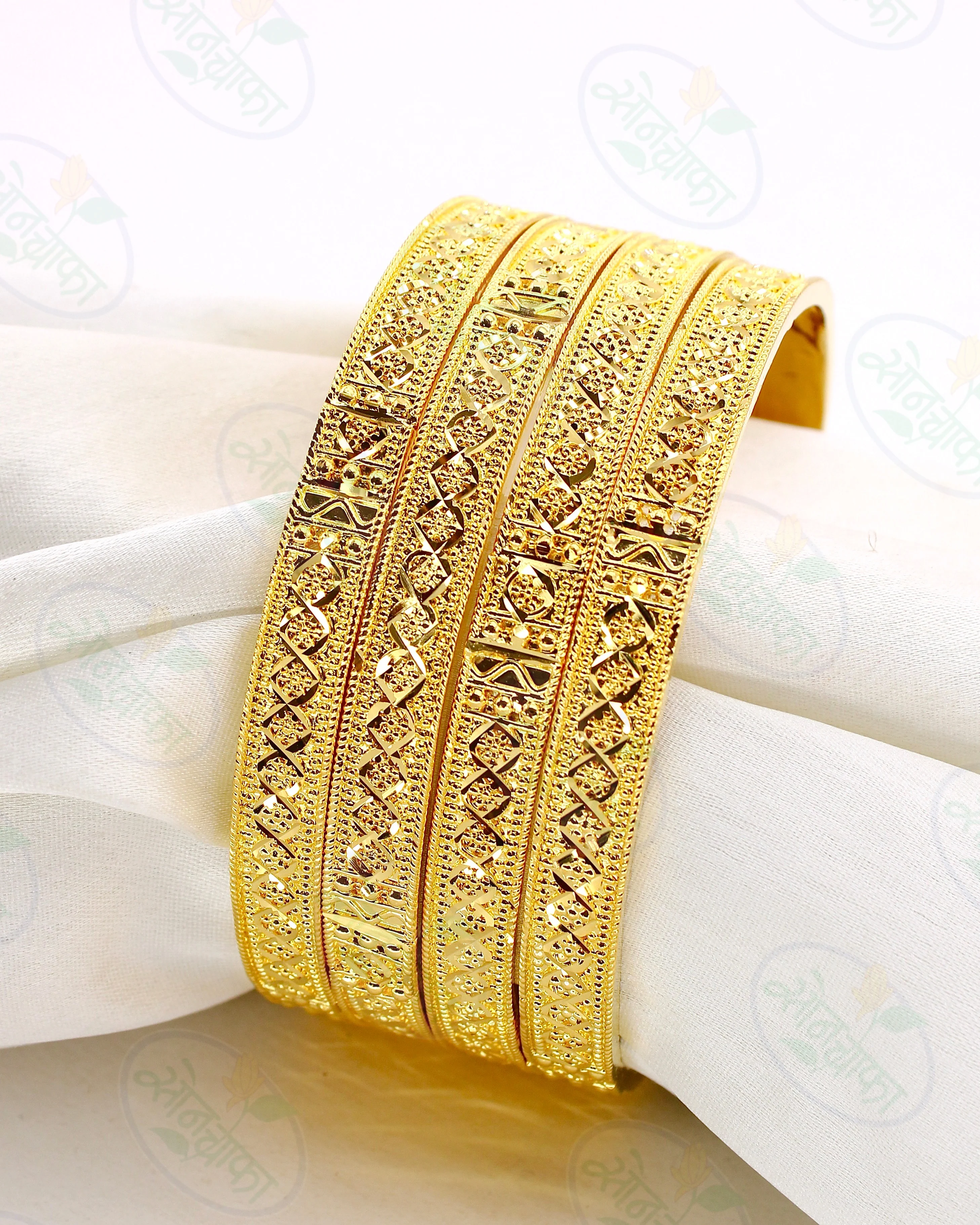 REGAL ELEGANCE GOLD PLATED BANGLES