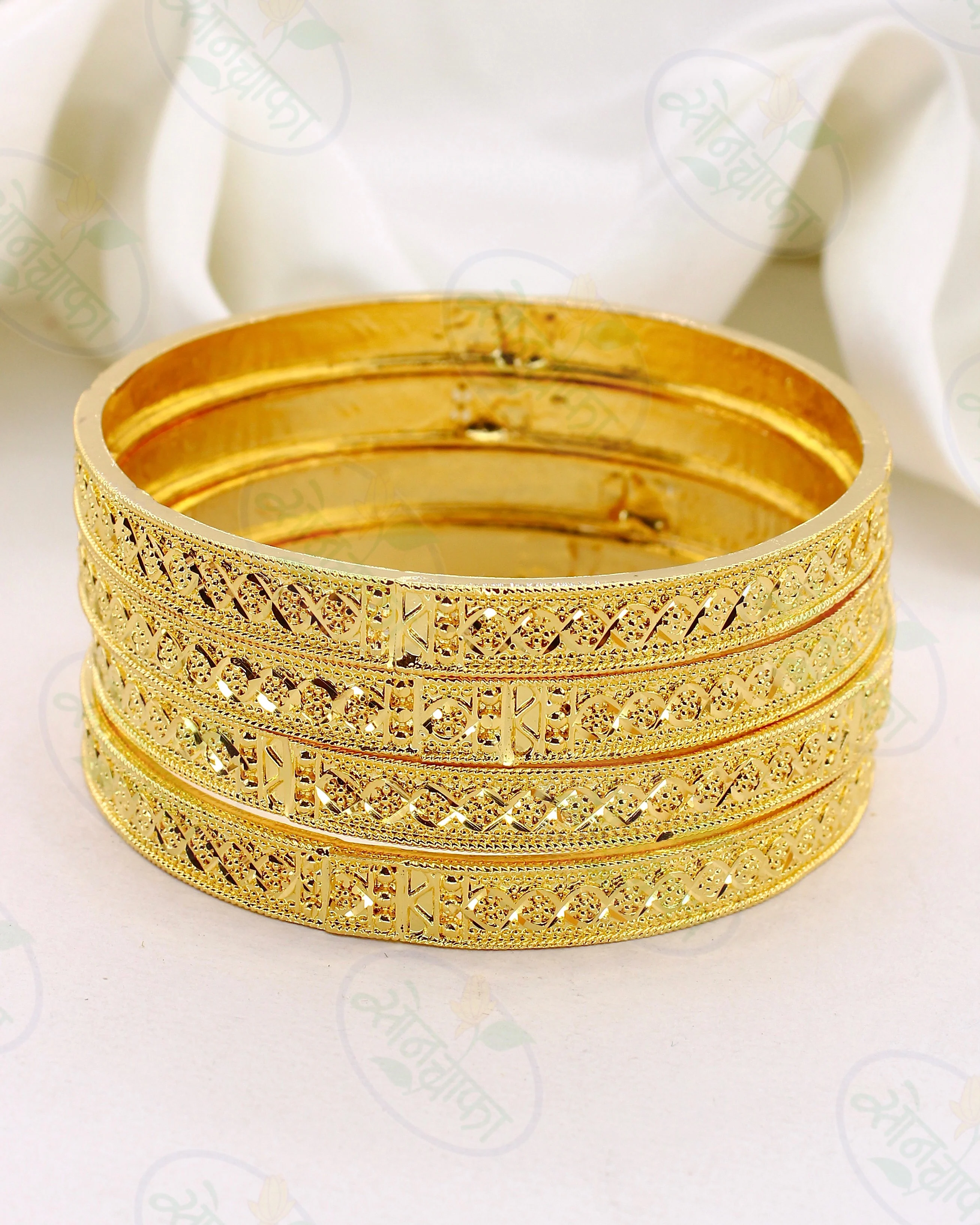 REGAL ELEGANCE GOLD PLATED BANGLES - Image 4