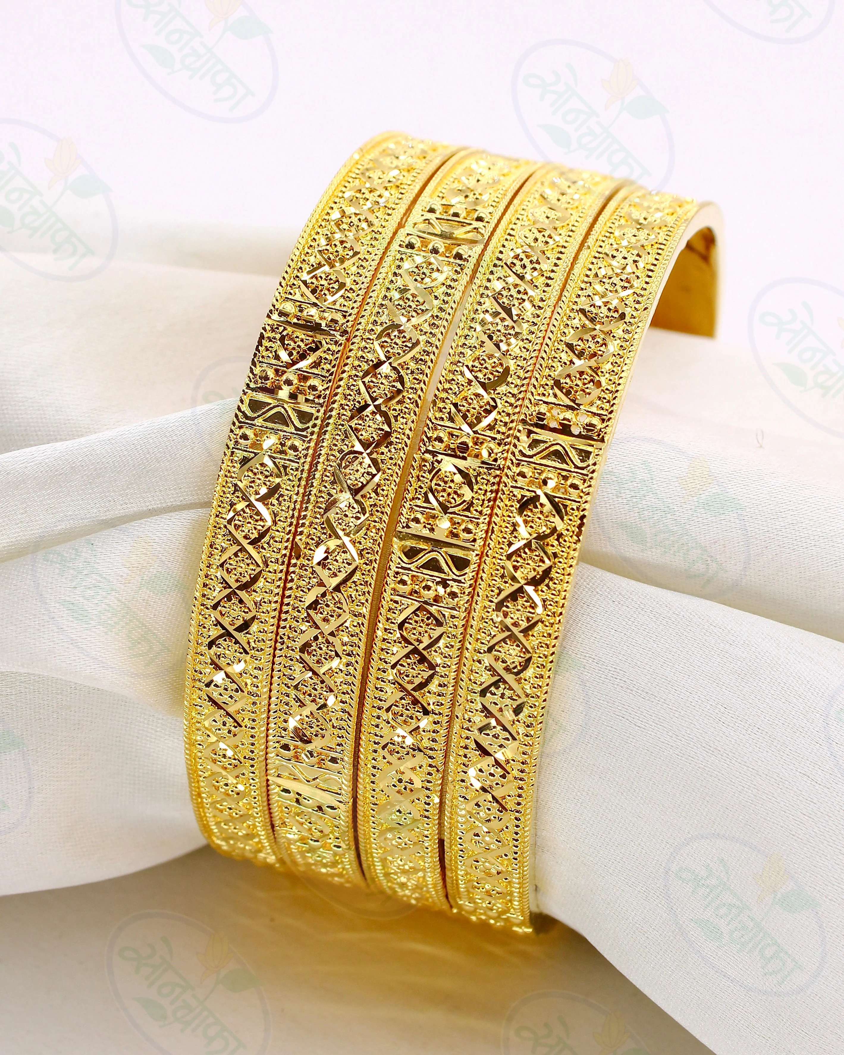 REGAL ELEGANCE GOLD PLATED BANGLES - Image 6