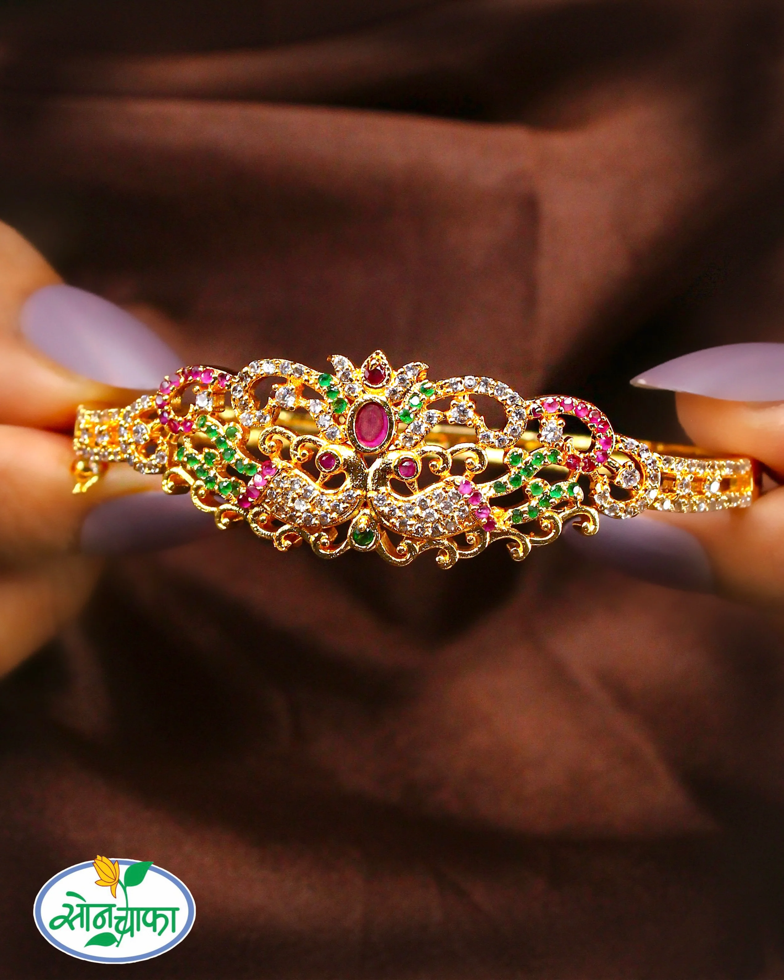 GLITTERY DAINTY DIAMOND BRACELET - Image 2