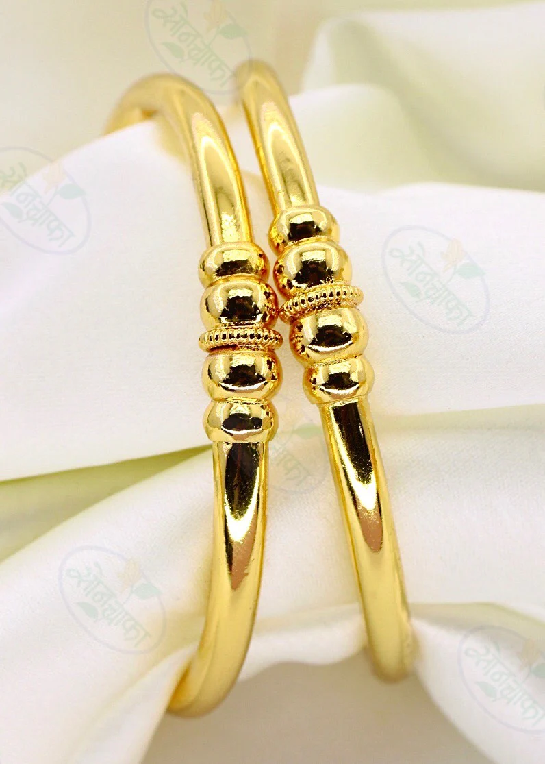 DELICATE GOTH BANGLES