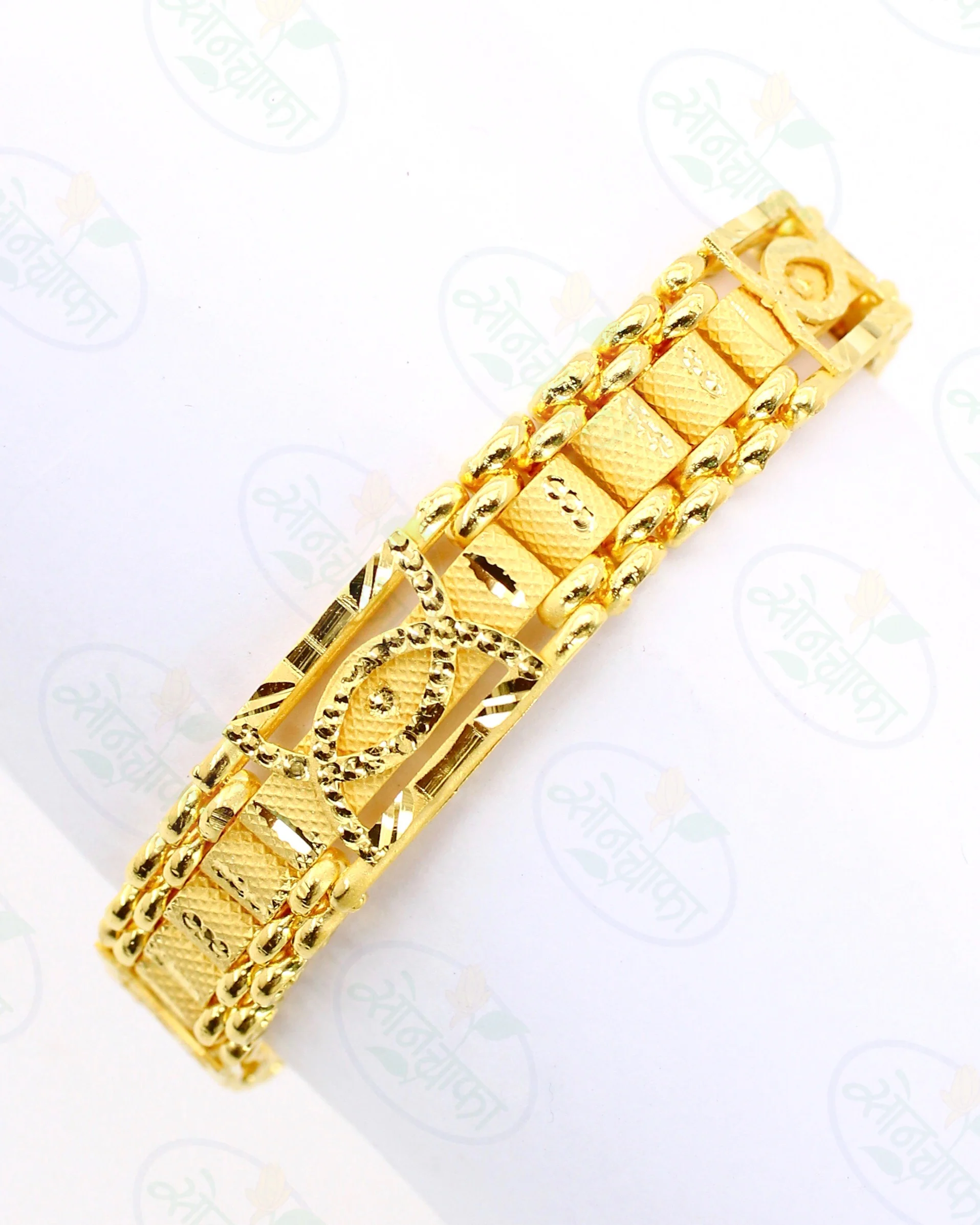 YOUTHFUL CHARM BRACELATE - Image 2