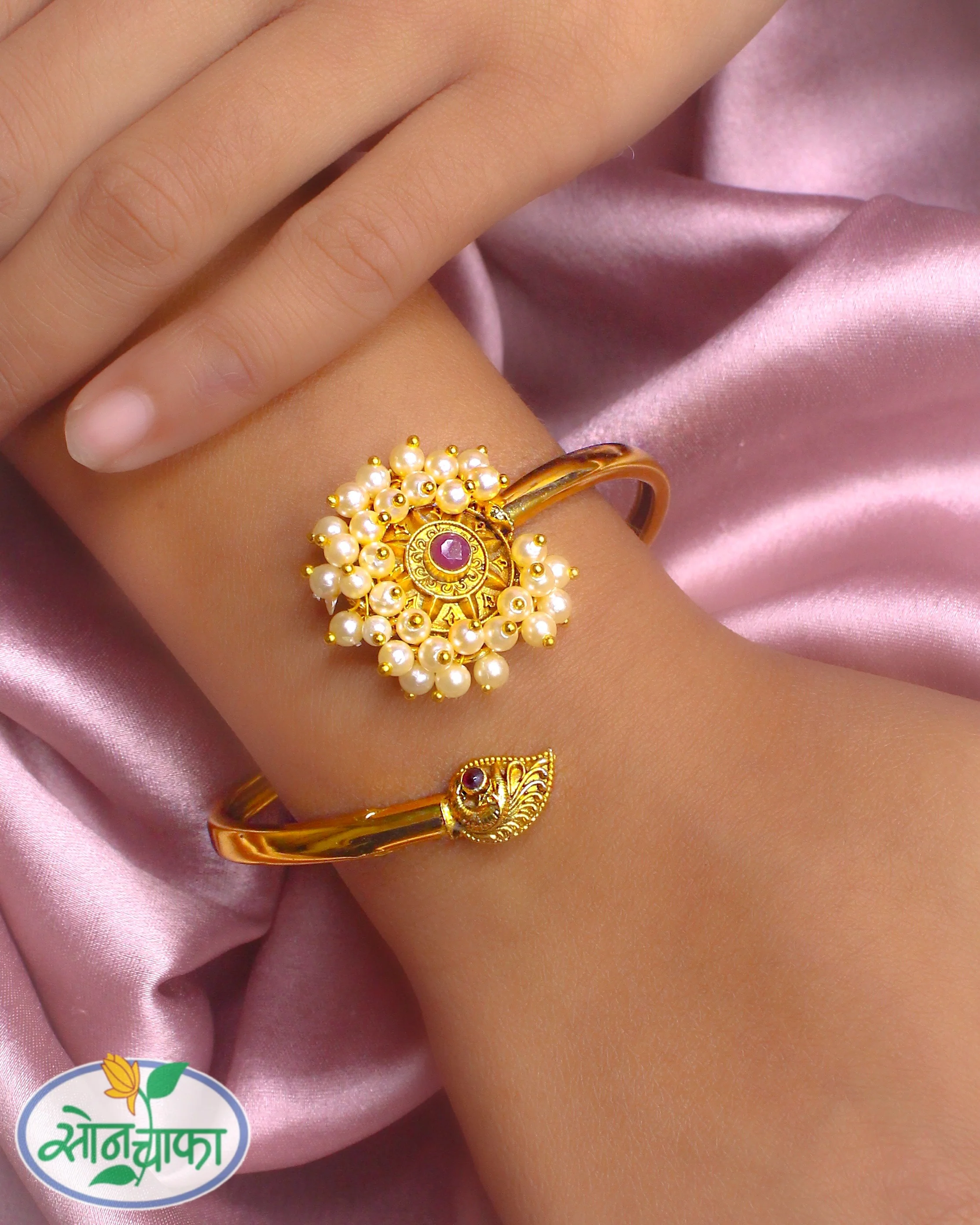 FANCY MOTI KADA