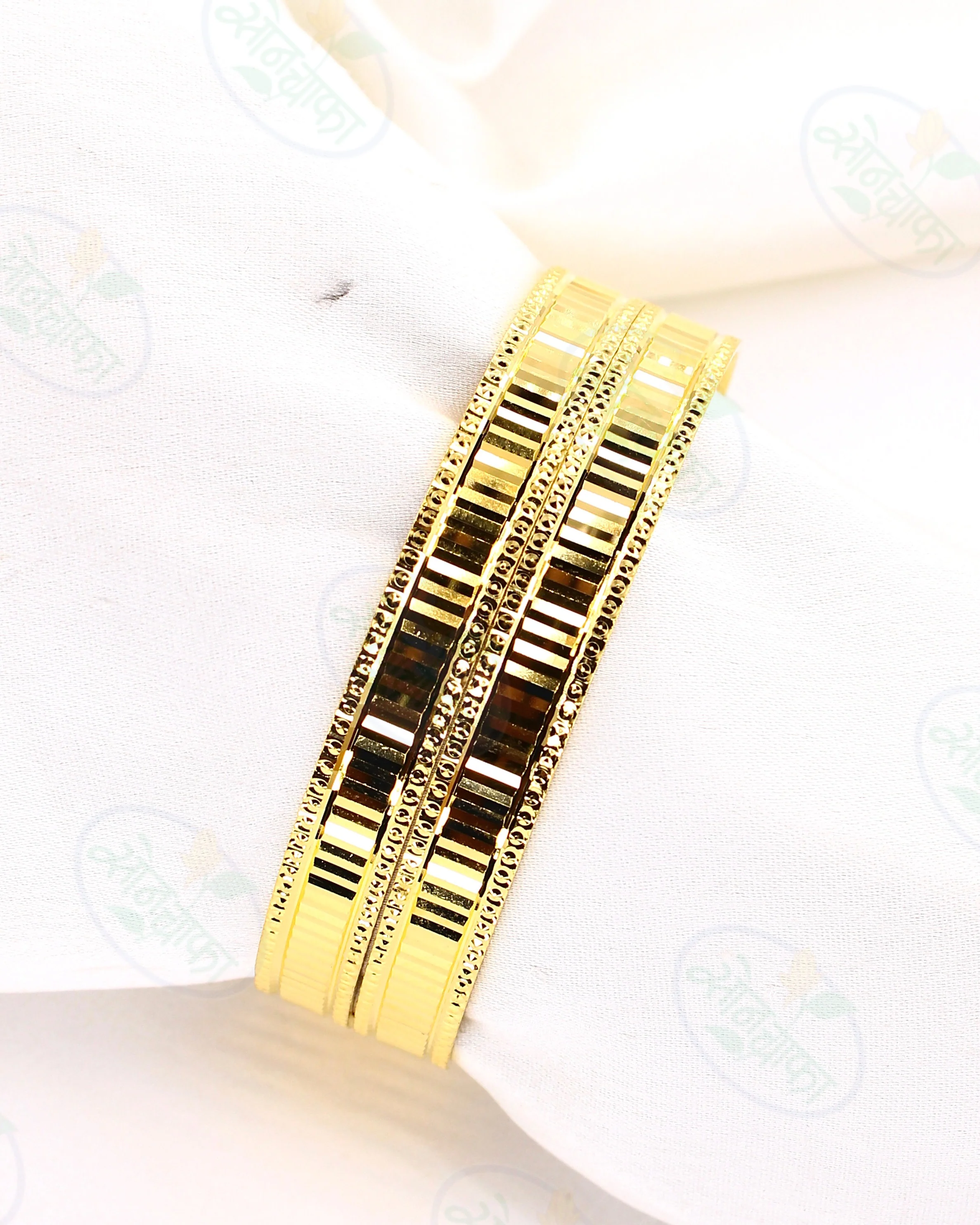 ROYAL DESIGNER BANGLES - Image 2