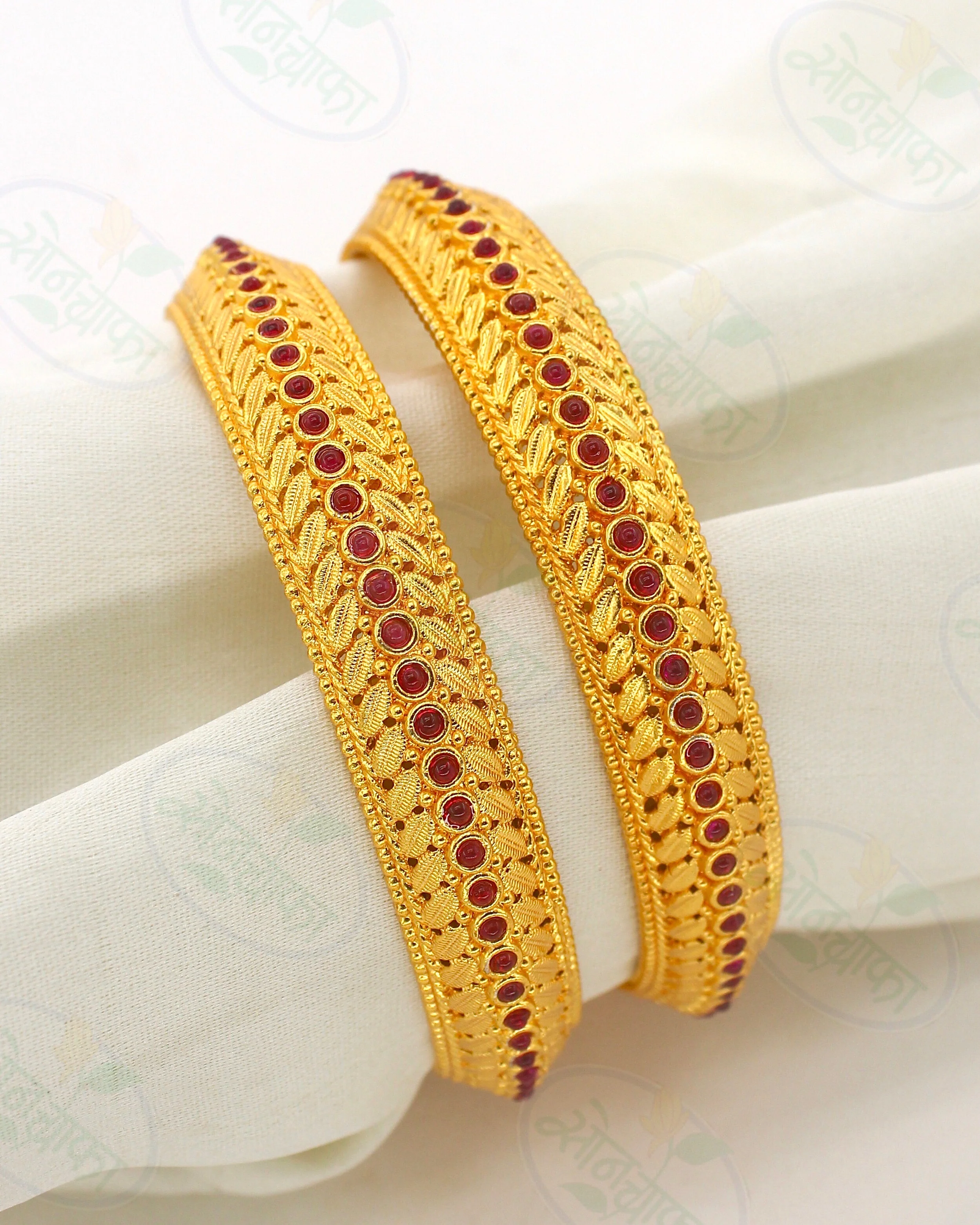 KEMP STONE DESIGNER BANGLES - Image 2