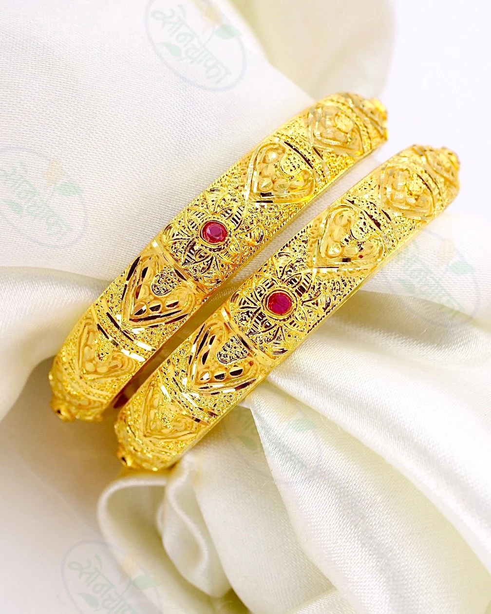 CLASSIC GOLD PLATED BANGLES - Image 3