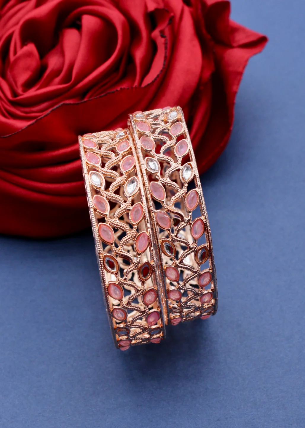 BEAUTIFUL ANTIQUE BANGLES - Image 3