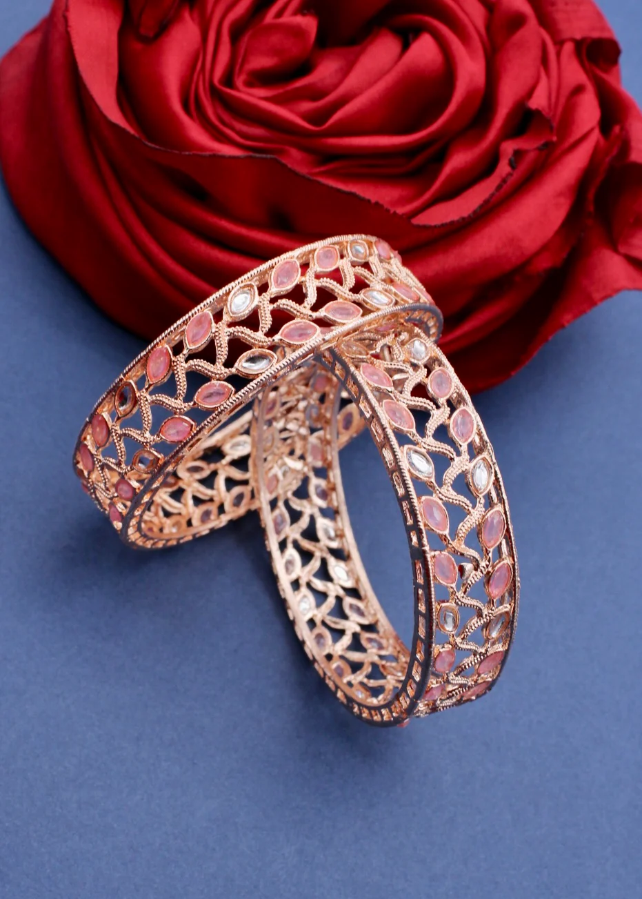 BEAUTIFUL ANTIQUE BANGLES - Image 4