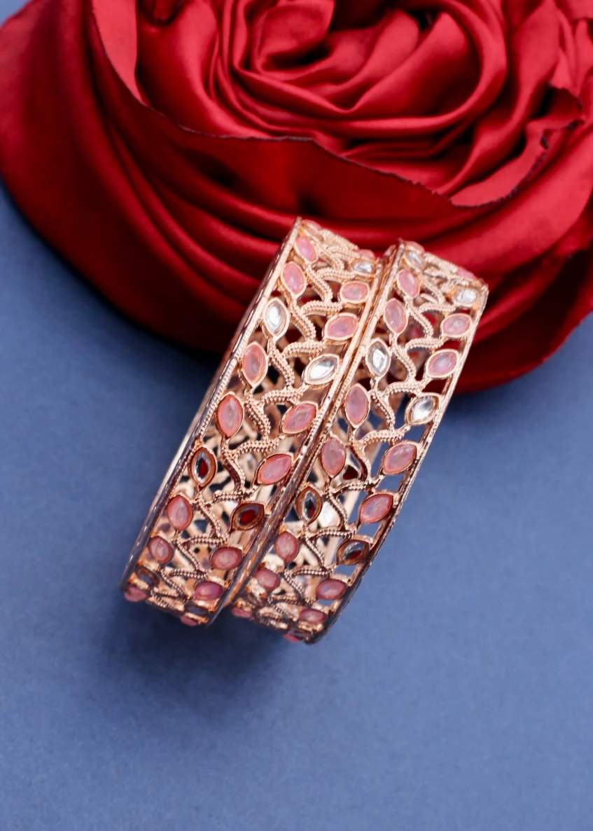BEAUTIFUL ANTIQUE BANGLES - Image 6