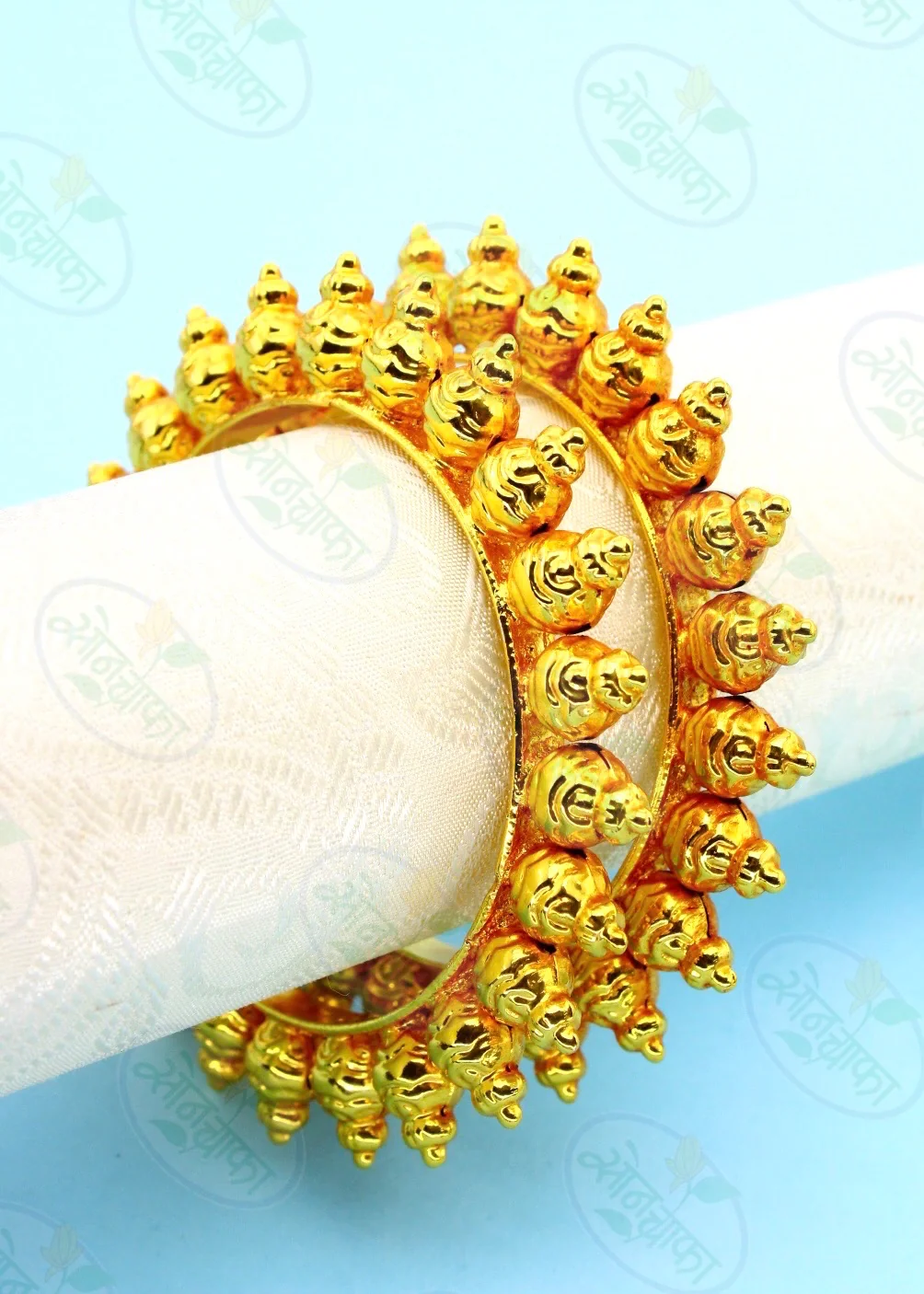 DAZZLING DESIGNER BANGLES - Image 3