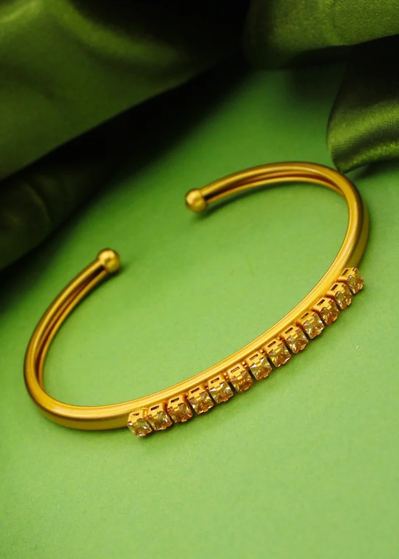 FANCY BRACELET