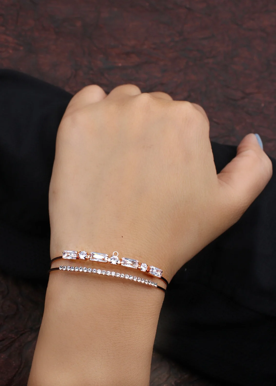 ENTICING DIA BRACELET - Image 2