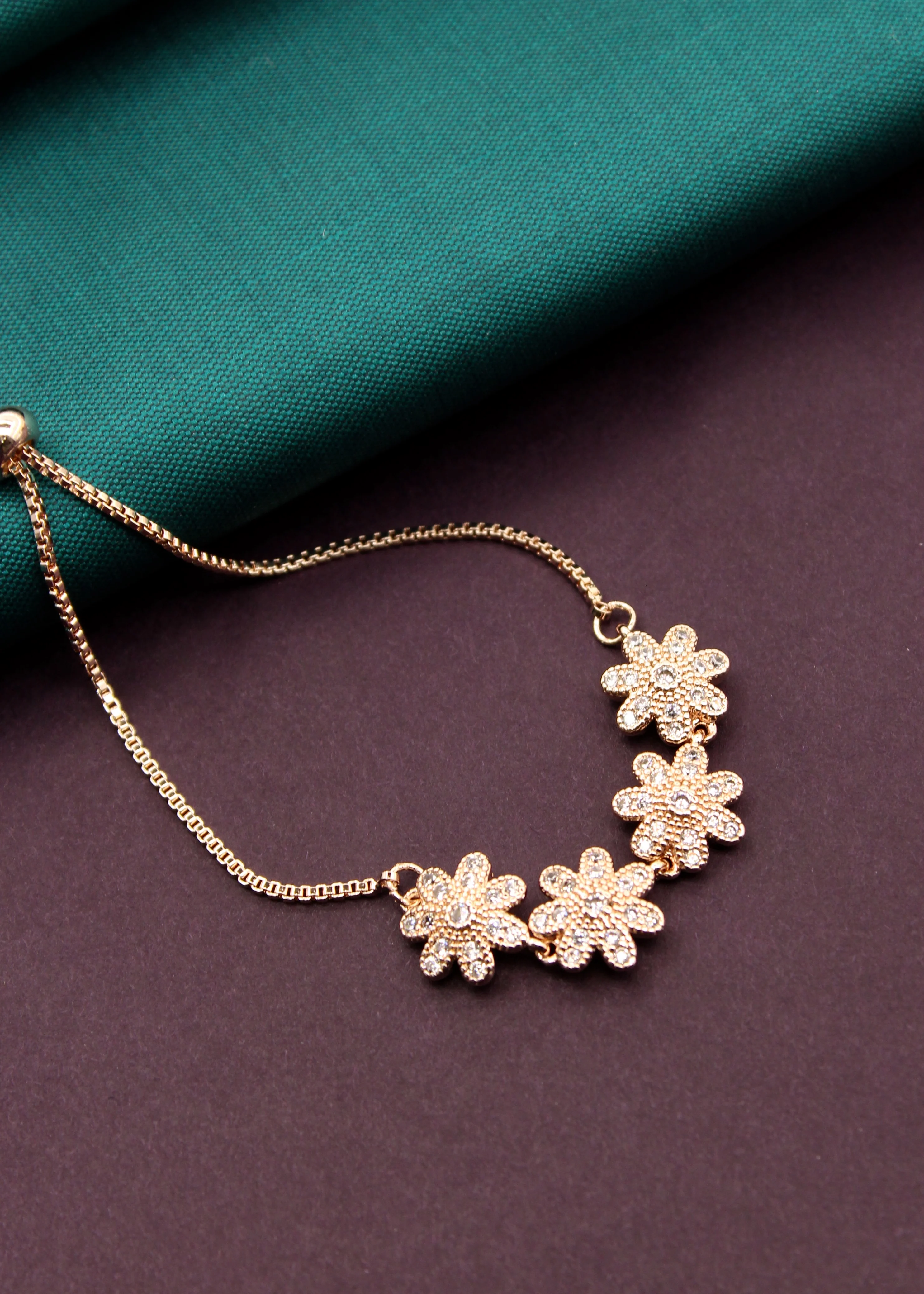 FLOWERET BRACELET - Image 2