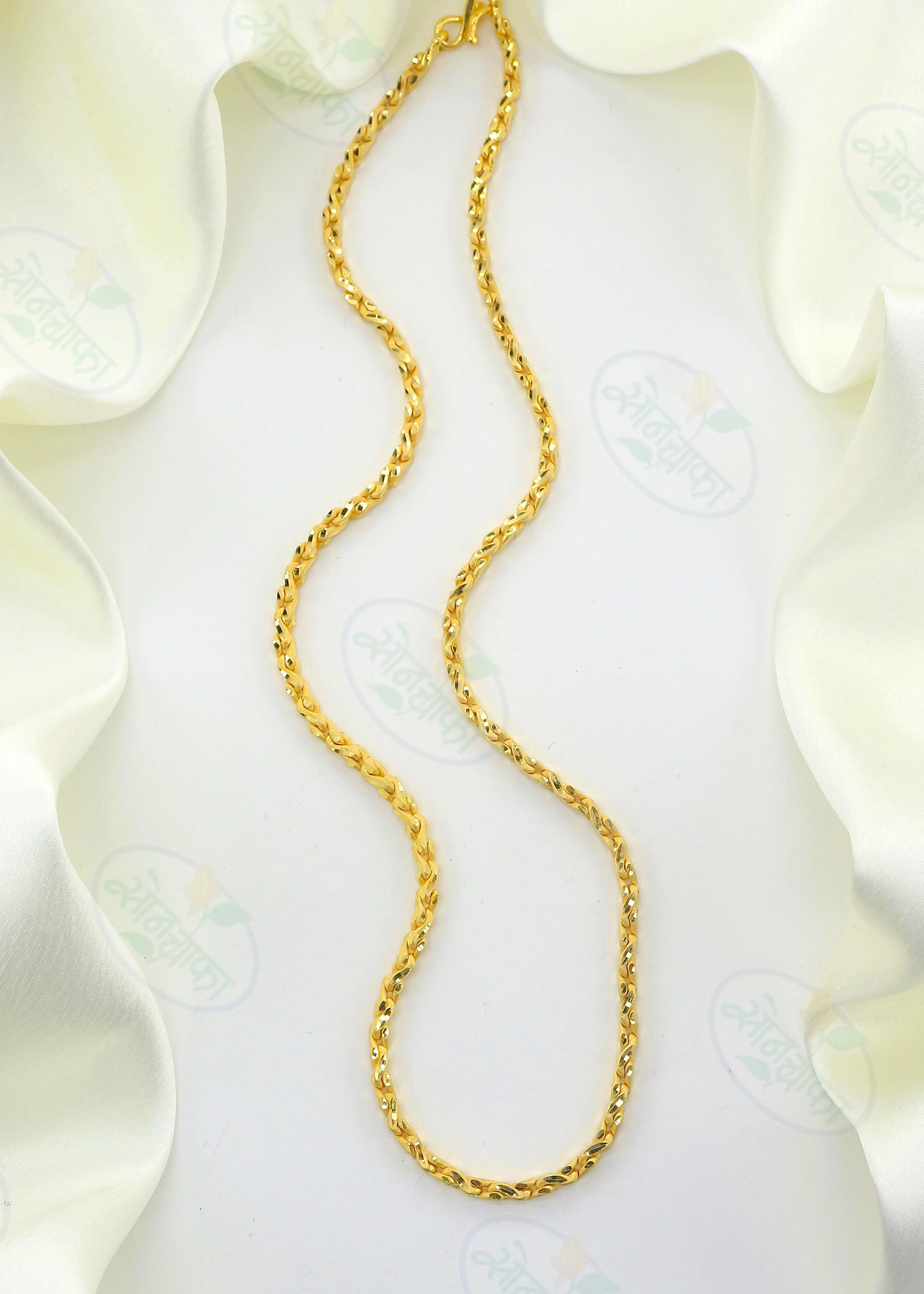 BRILLIANT GOLDEN CHAIN - Image 2