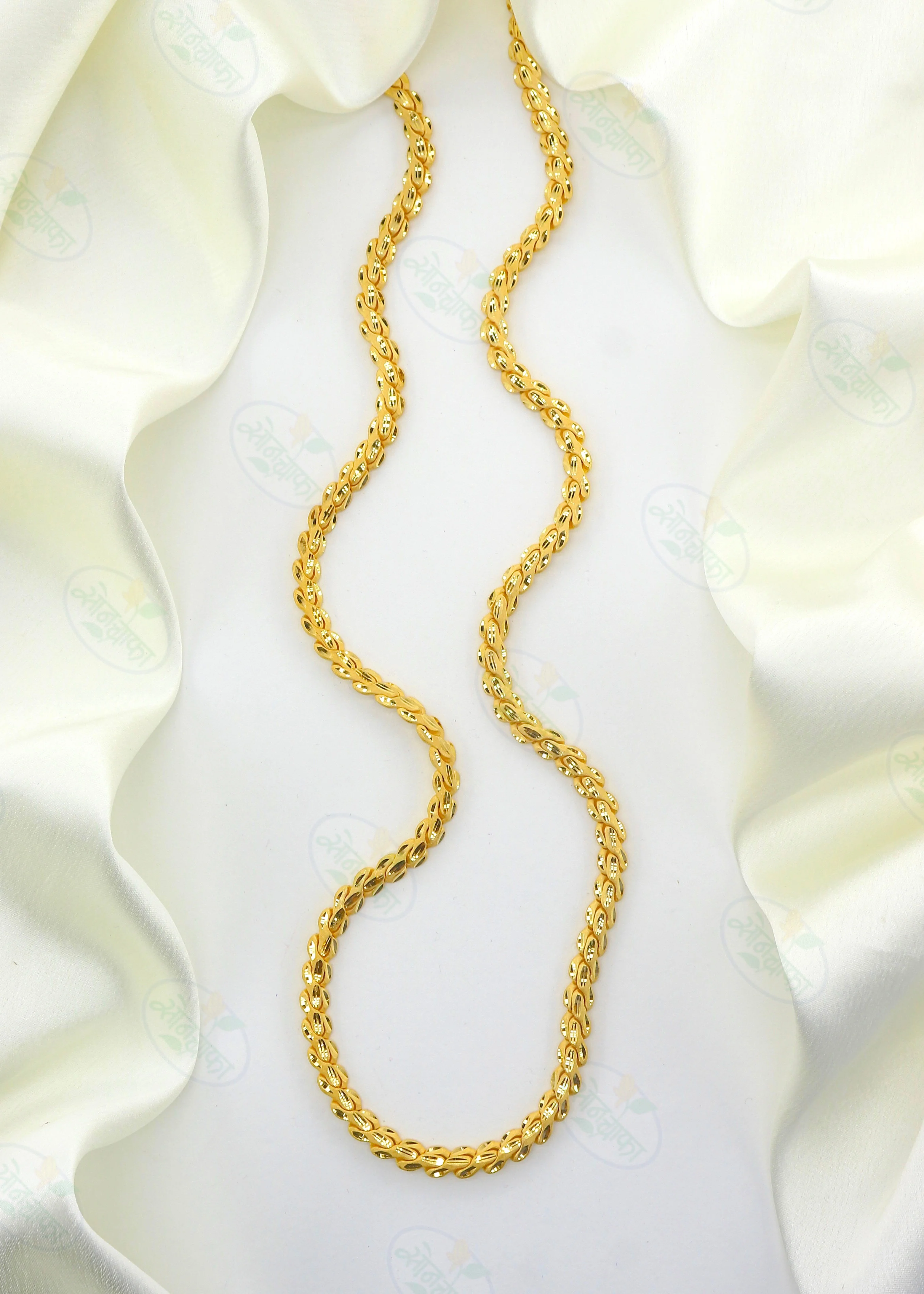 FANCY UNIQUE DESIGNER GOLDEN CHAIN - Image 3