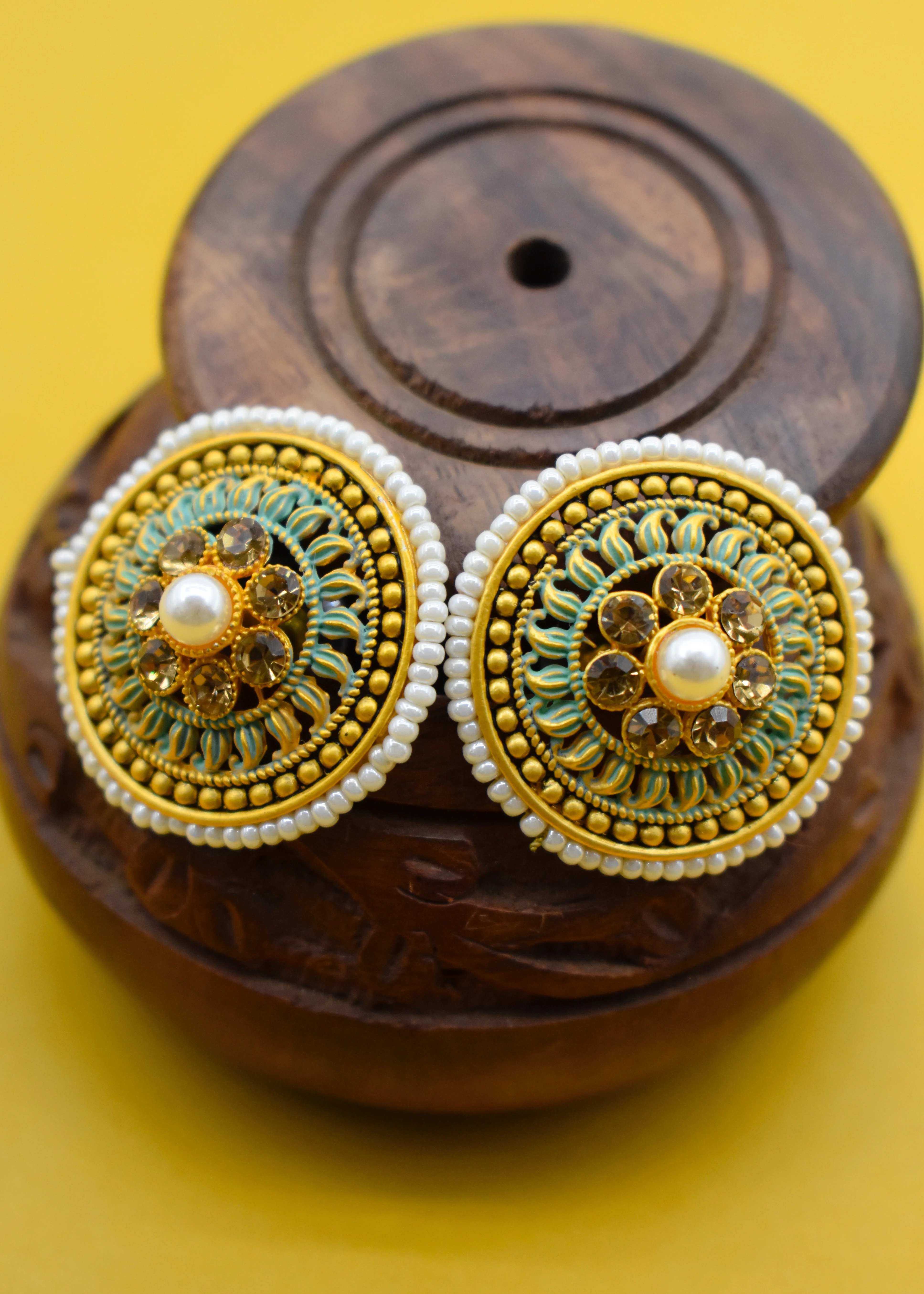 CIRCULAR MULTI COLOUR TOPS - Image 3