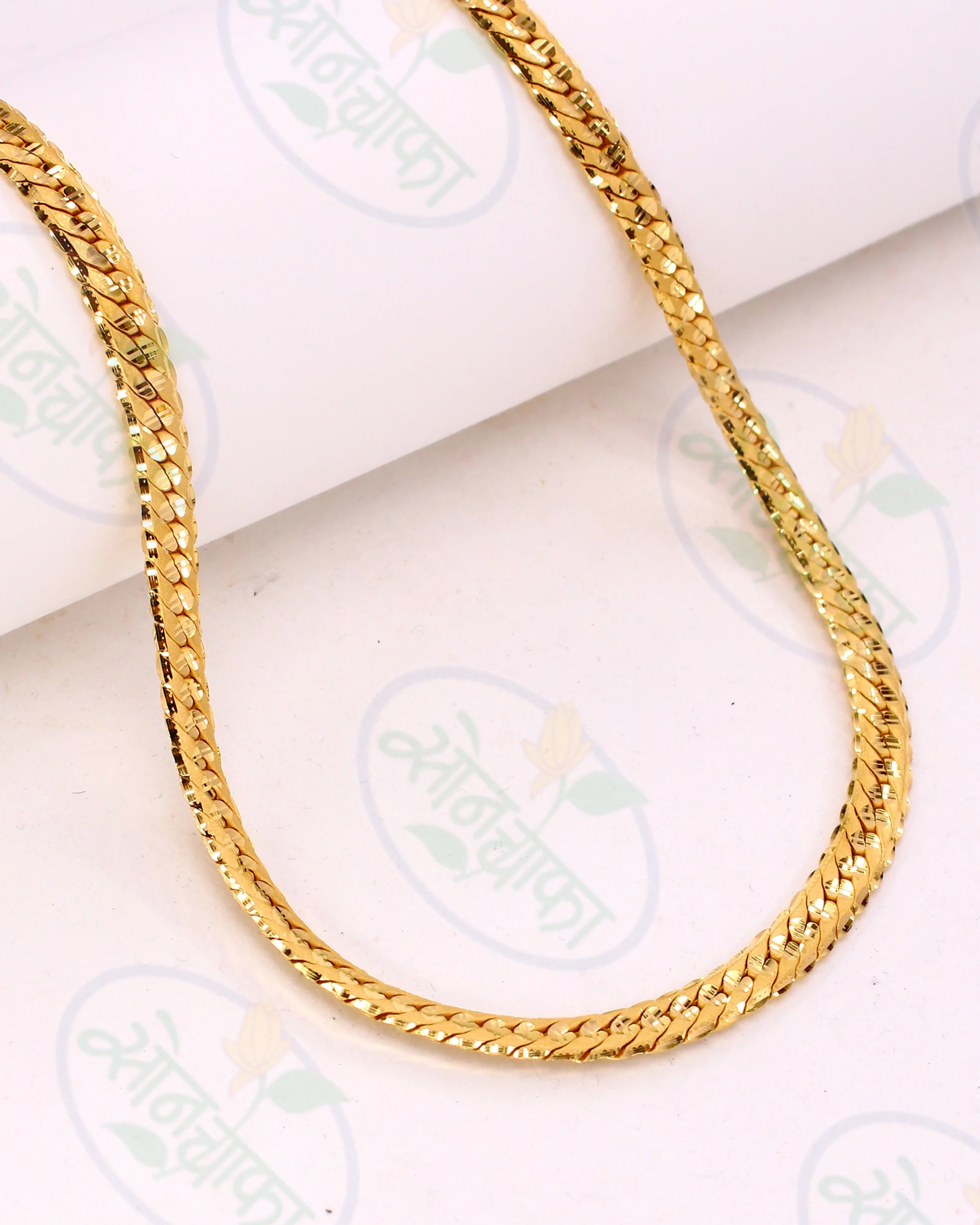 TRENDY GOLD PLATED CHAIN
