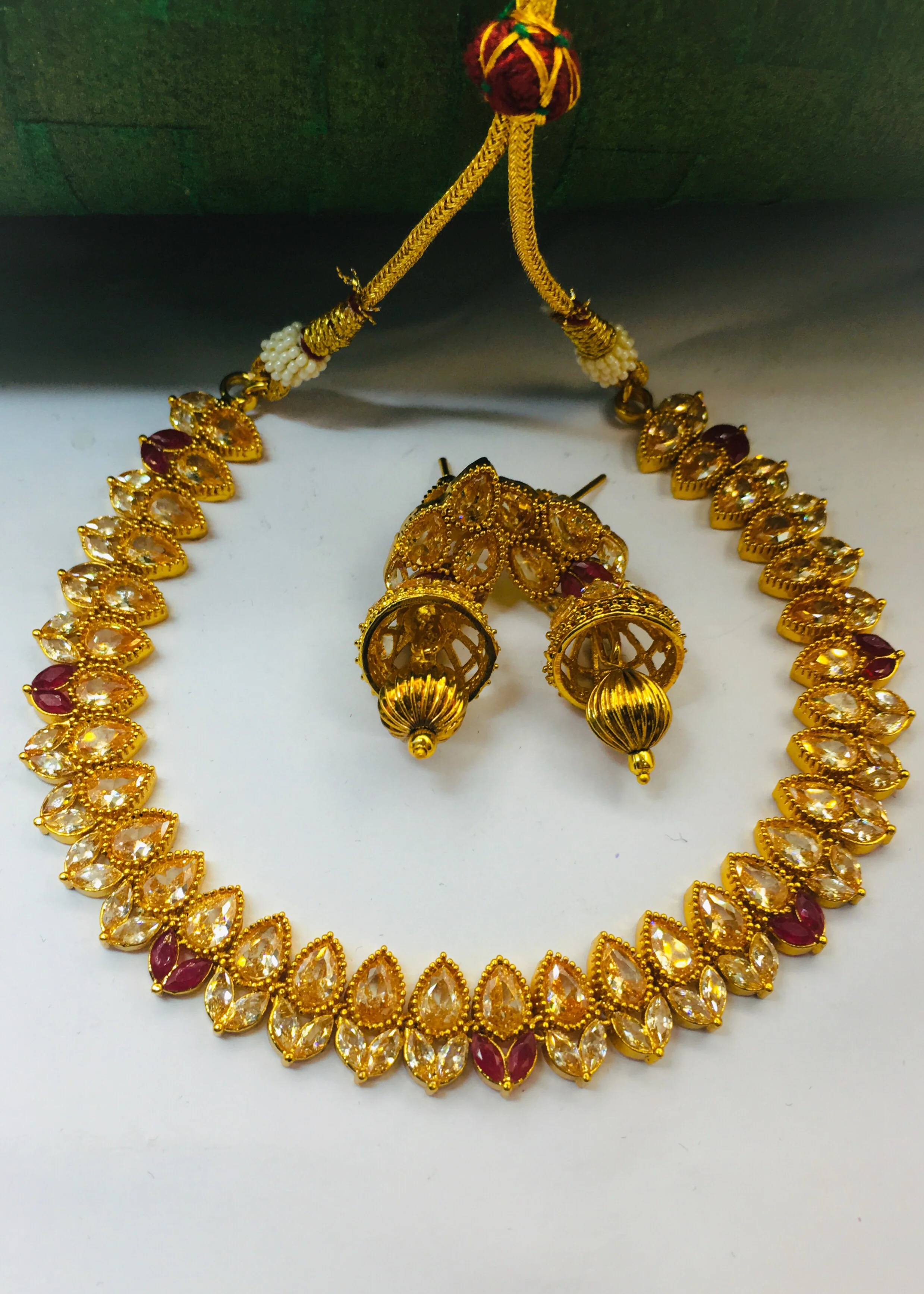 BEAUTIFUL LEAF DESIGNER NECKLACE - Image 7