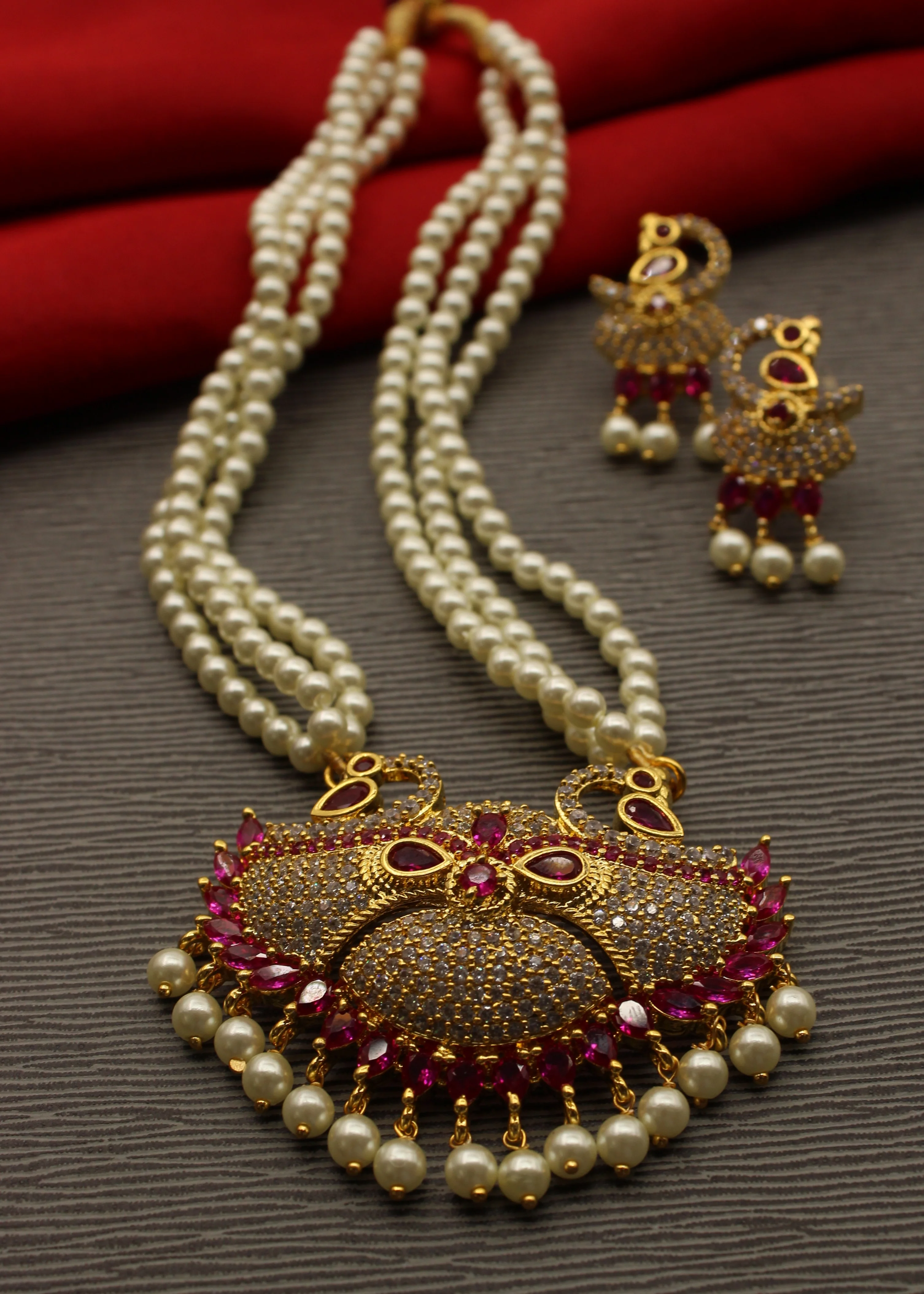 GRACEFUL DESIGNER MOTI NECKLACE - Image 4