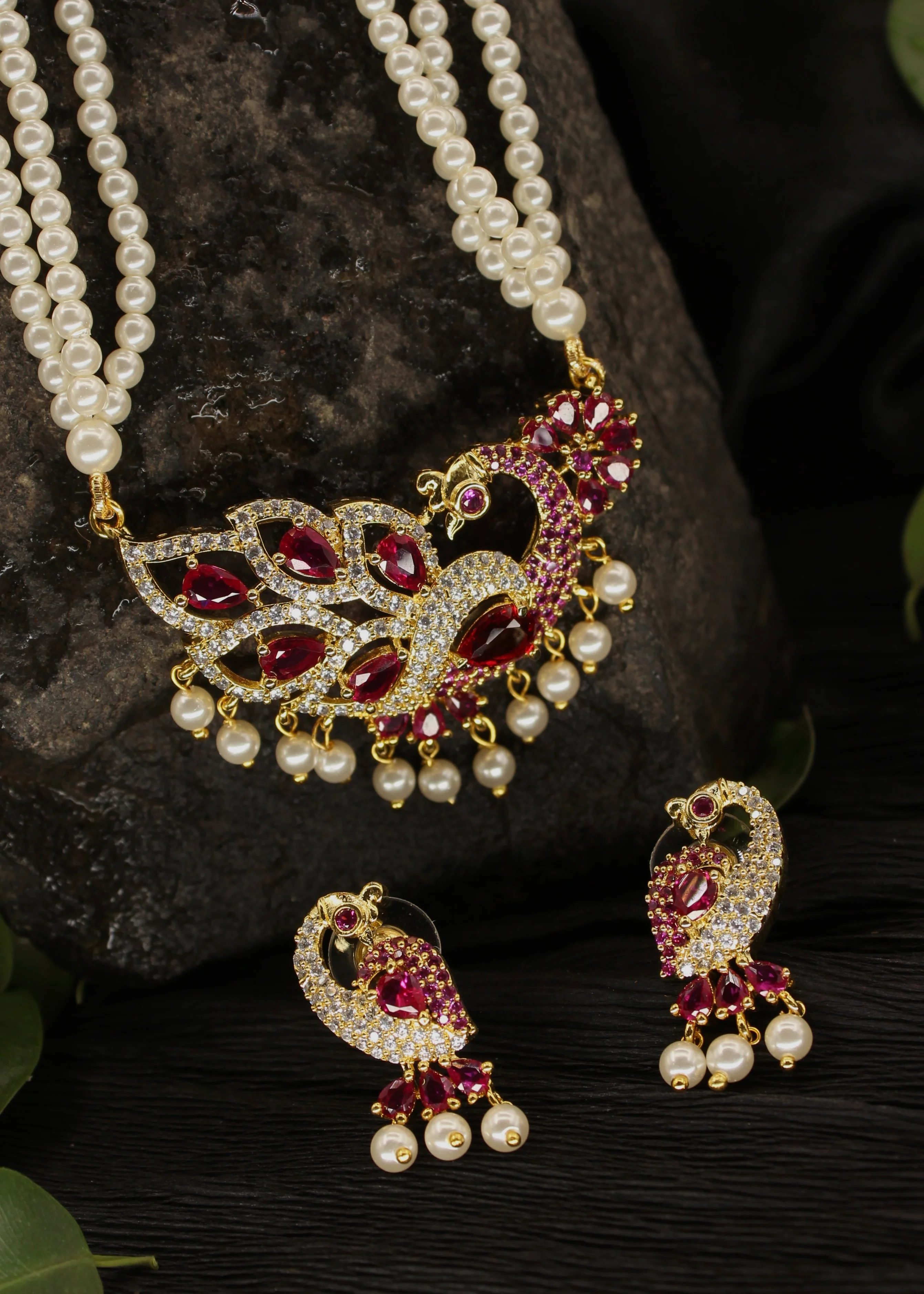 CLASSIC PEACOCK NECKLACE - Image 5