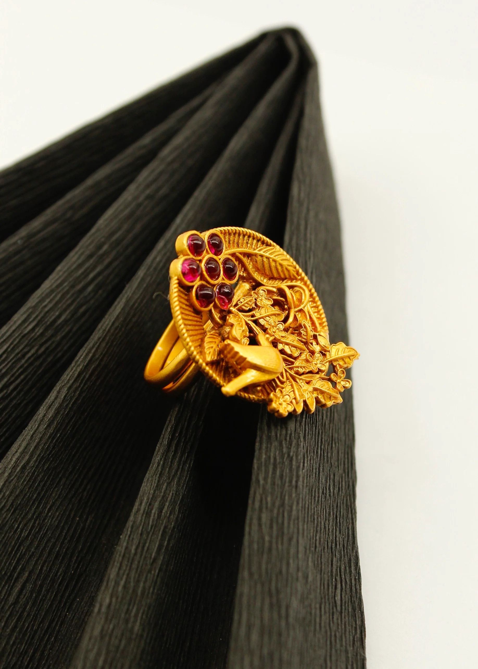 GRACY FLORET MATTE RING