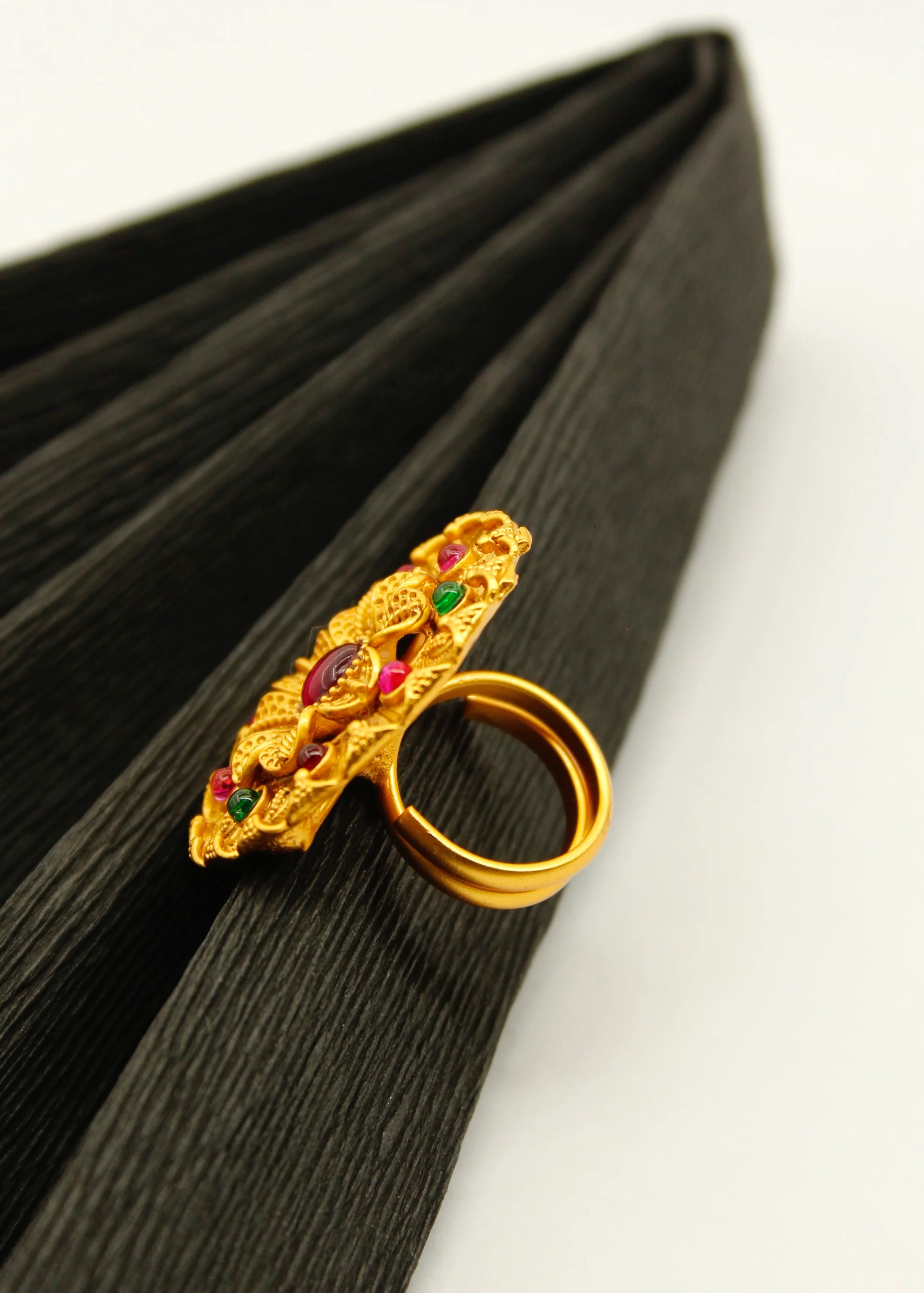 FLOWERET MATTE RING - Image 10