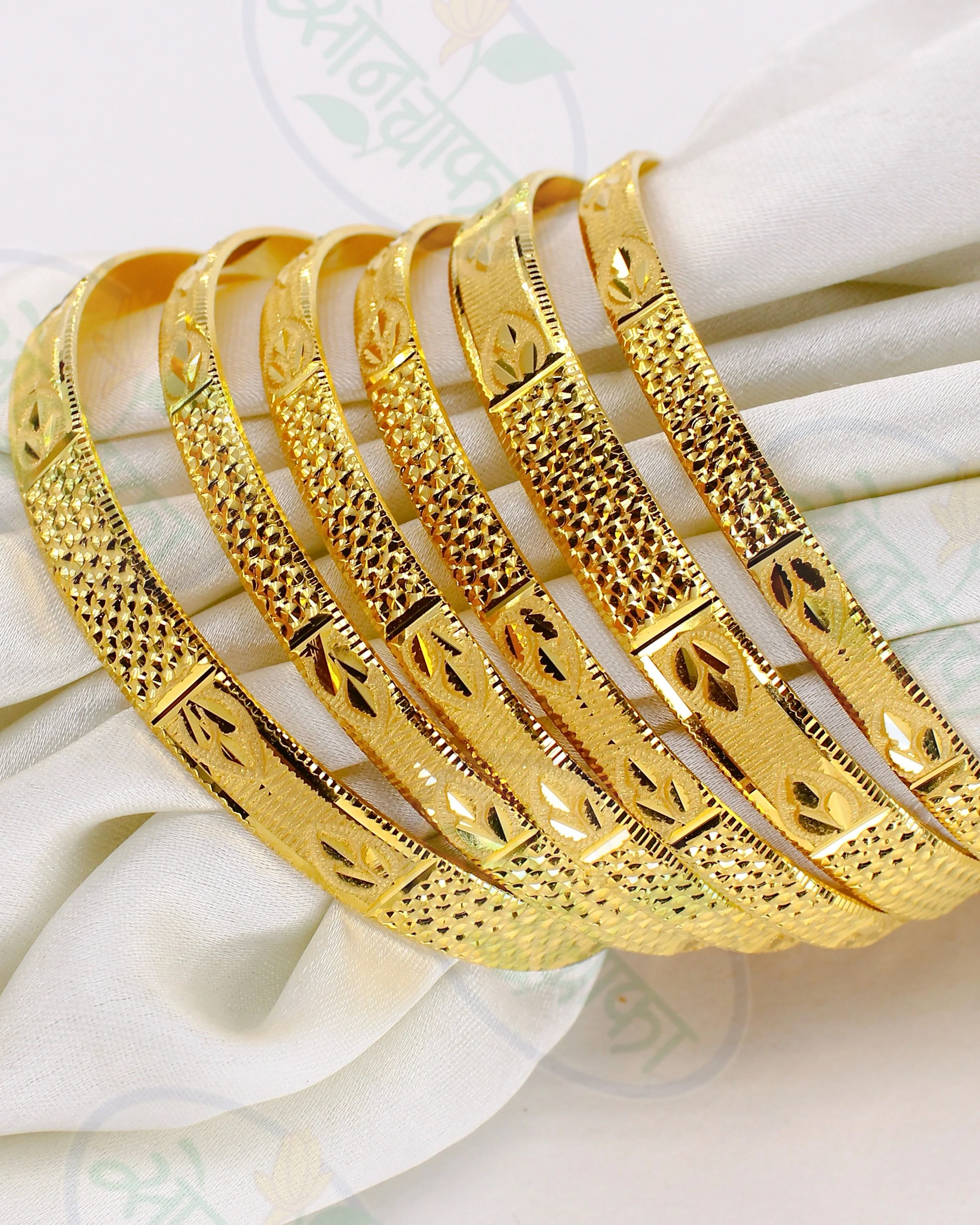 LEAF DESIGNER BANGLES - Image 2