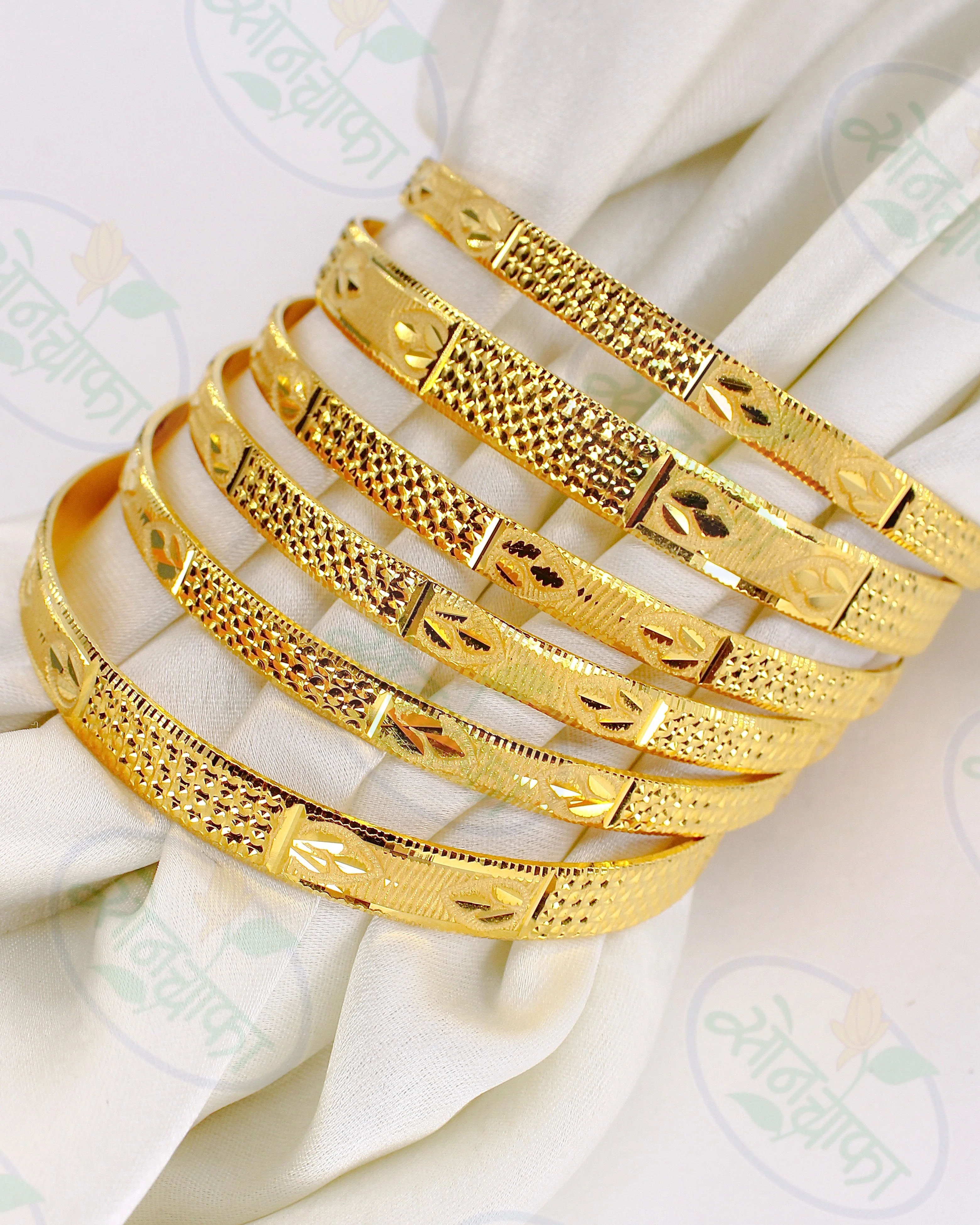 LEAF DESIGNER BANGLES - Image 4