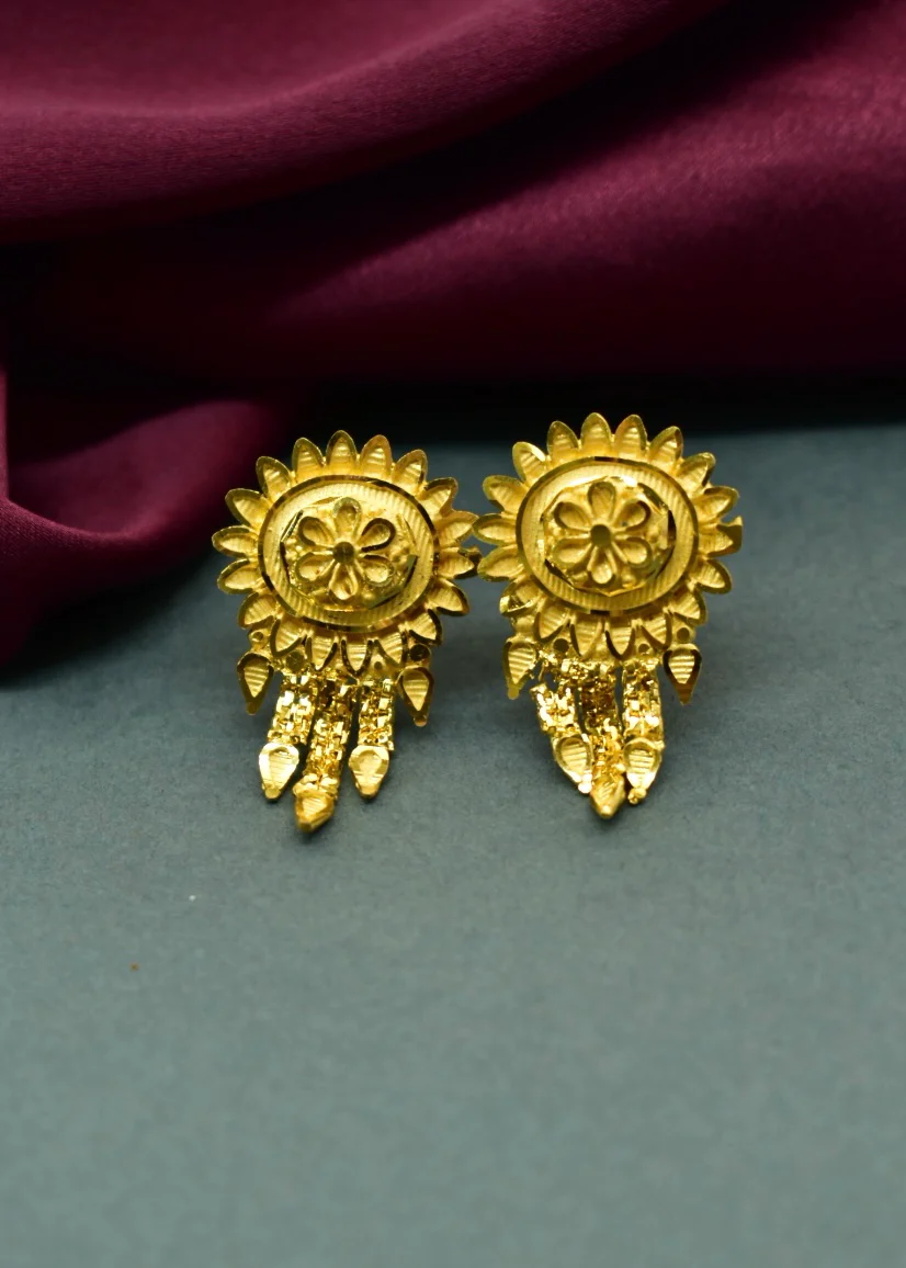 STYLISH GOLD PLATED EARRINGS - Image 4