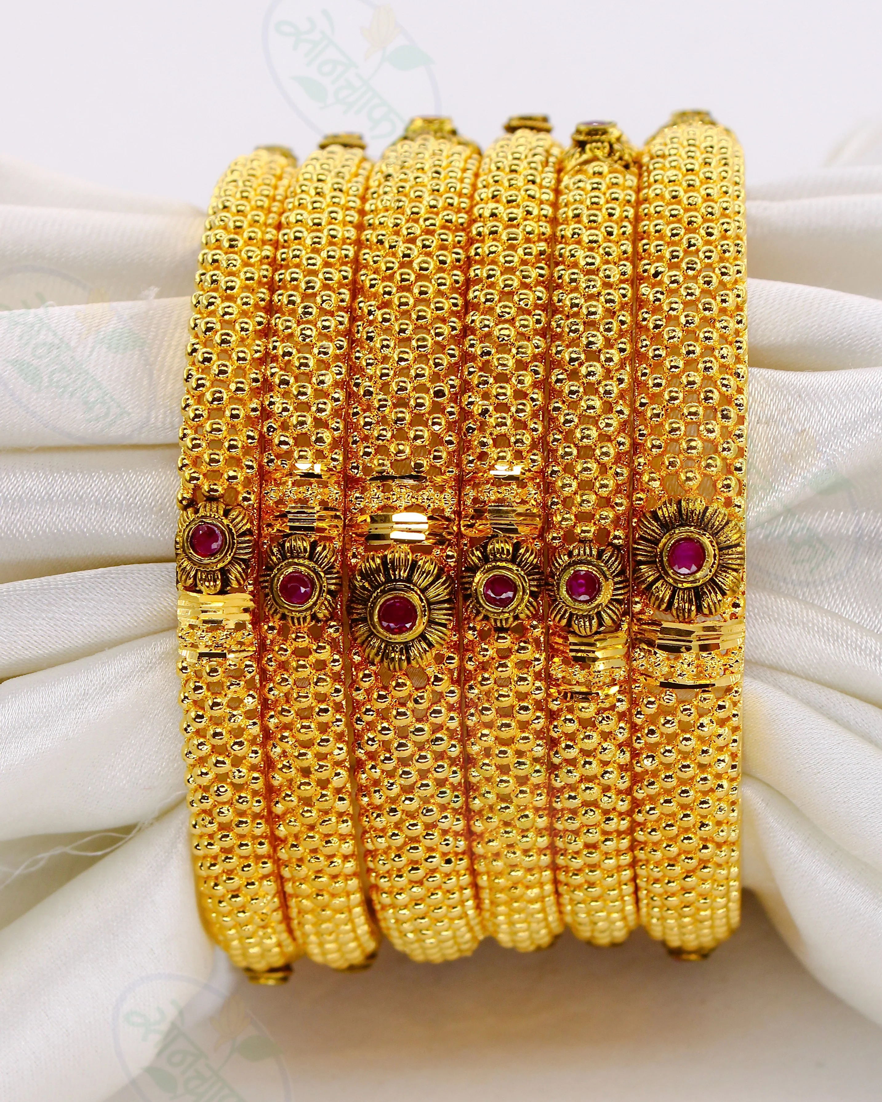 PINK STONE WITH GOLDEN BEADS BANGLES - Image 3