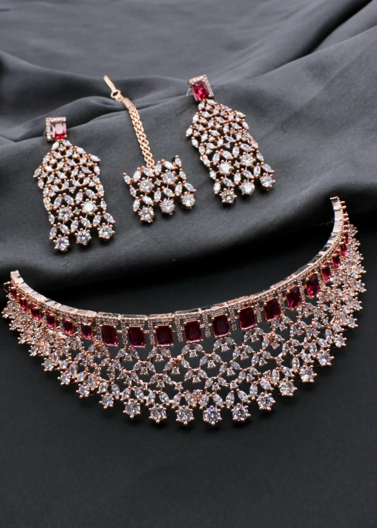 BEWITCHING DIA NECKLACE - Image 2