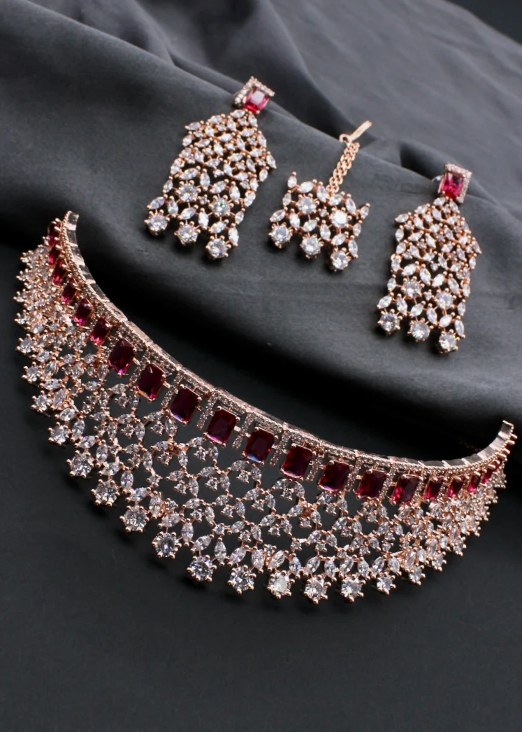 BEWITCHING DIA NECKLACE - Image 6