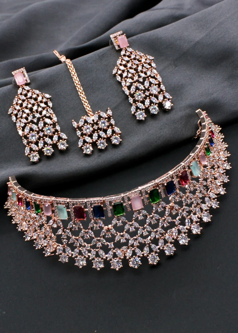 BEWITCHING DIA NECKLACE - Image 7