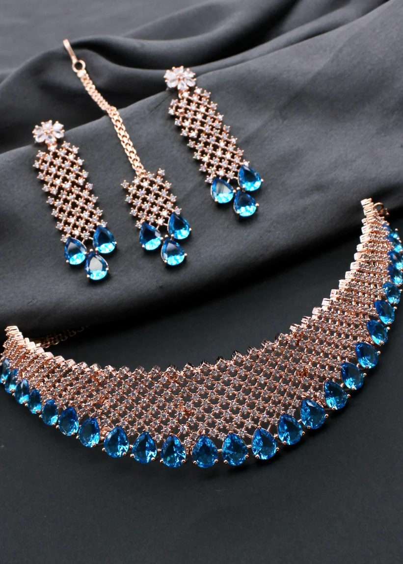 CHARMING DIA NECKLACE - Image 4