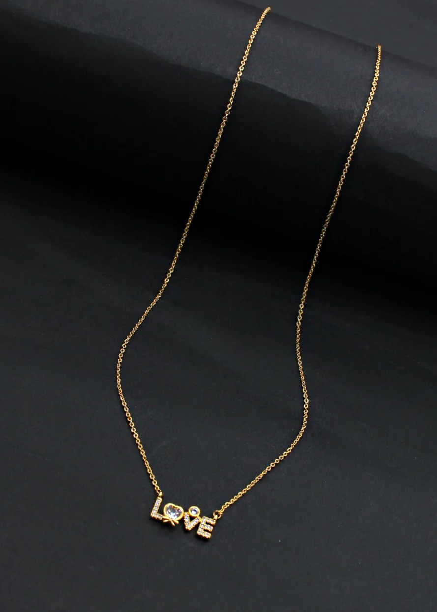 PRETTY CHAIN PENDANT - Image 2