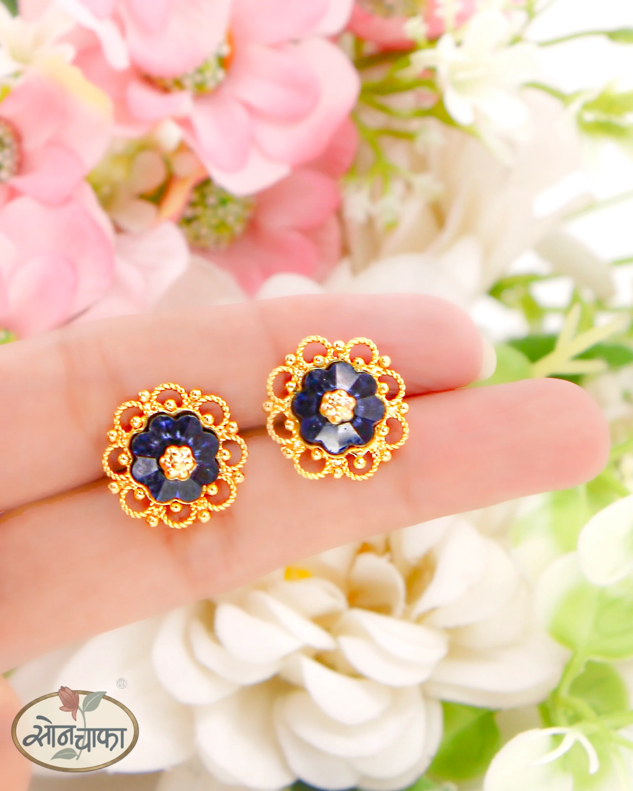 FANCY CHANGEABLE STONE EARRINGS
