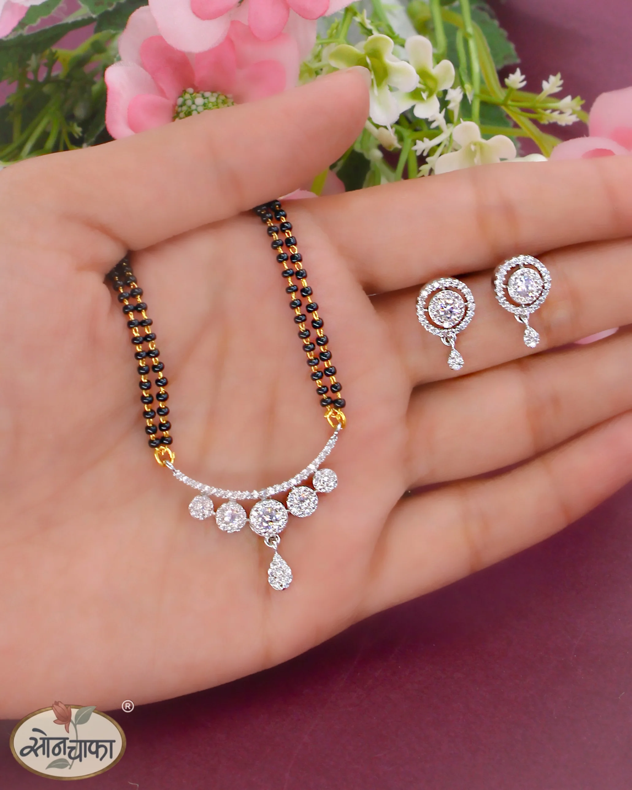 BEAUTIFUL DIAMOND MANGALSUTRA