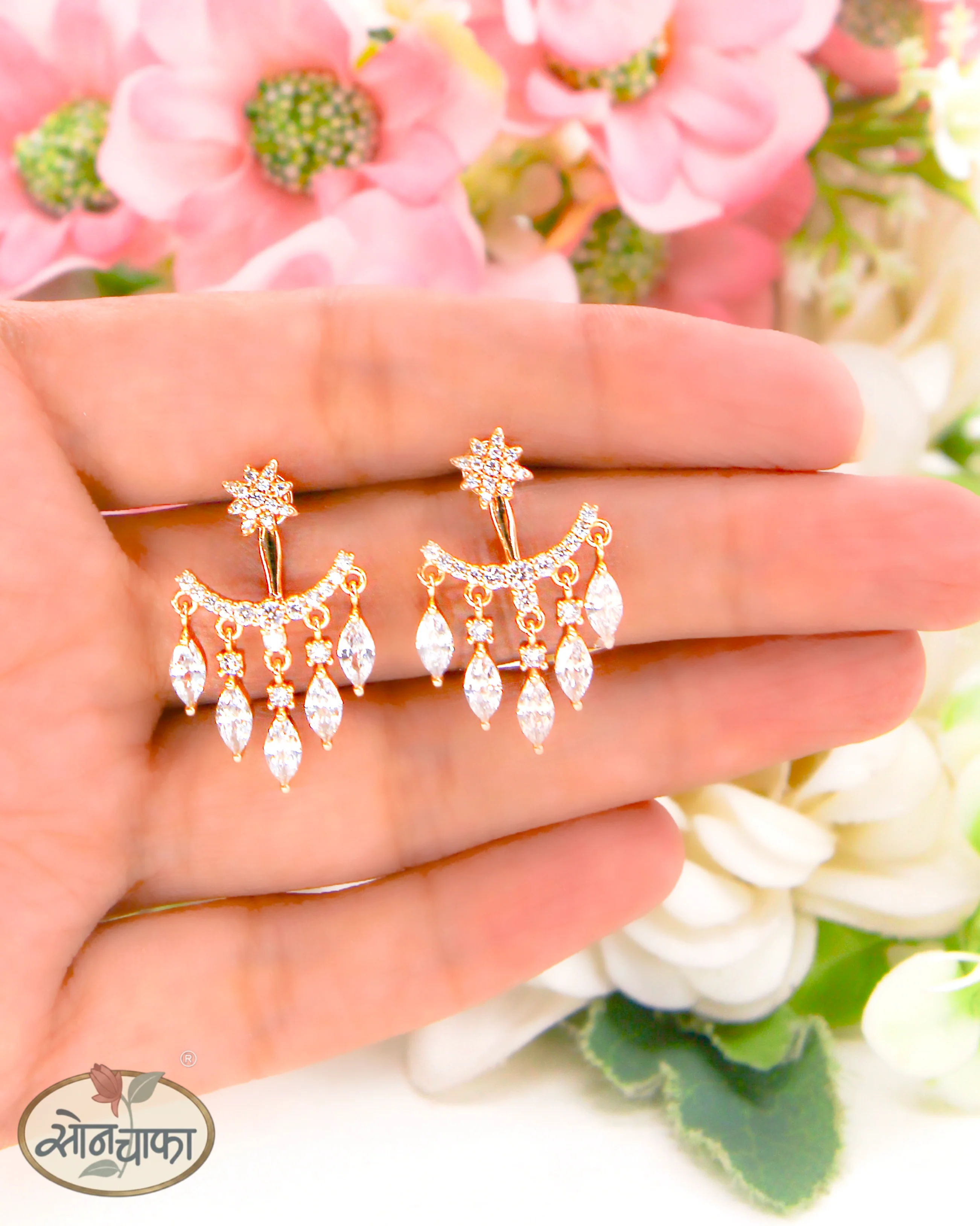 CLASSICAL DIAMOND EARRINGS