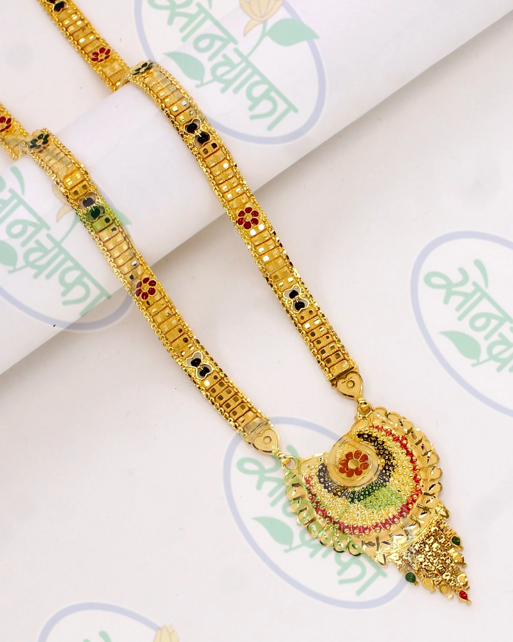 SPARKLING GOLD PLATED MANGALSUTR