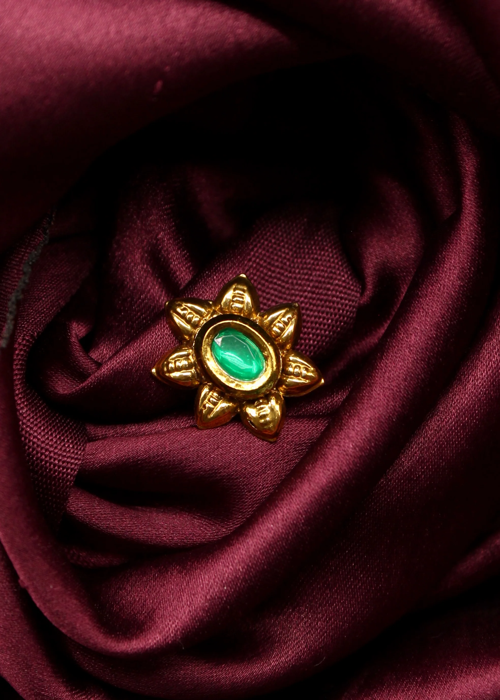 FLORAL INSPIRED NOSE PIN - Image 4