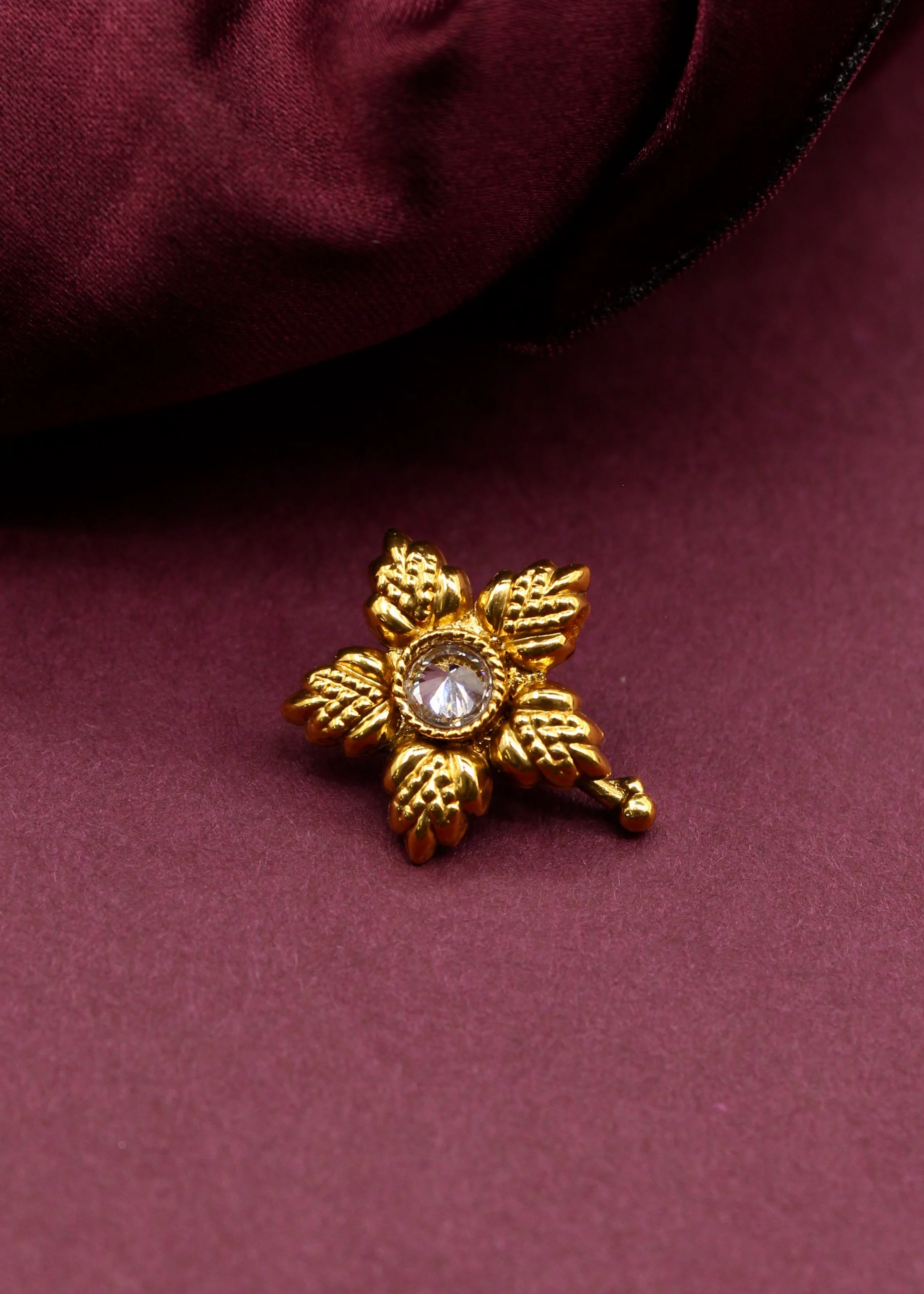 STYLISH ANTIQUE NOSE PIN - Image 4